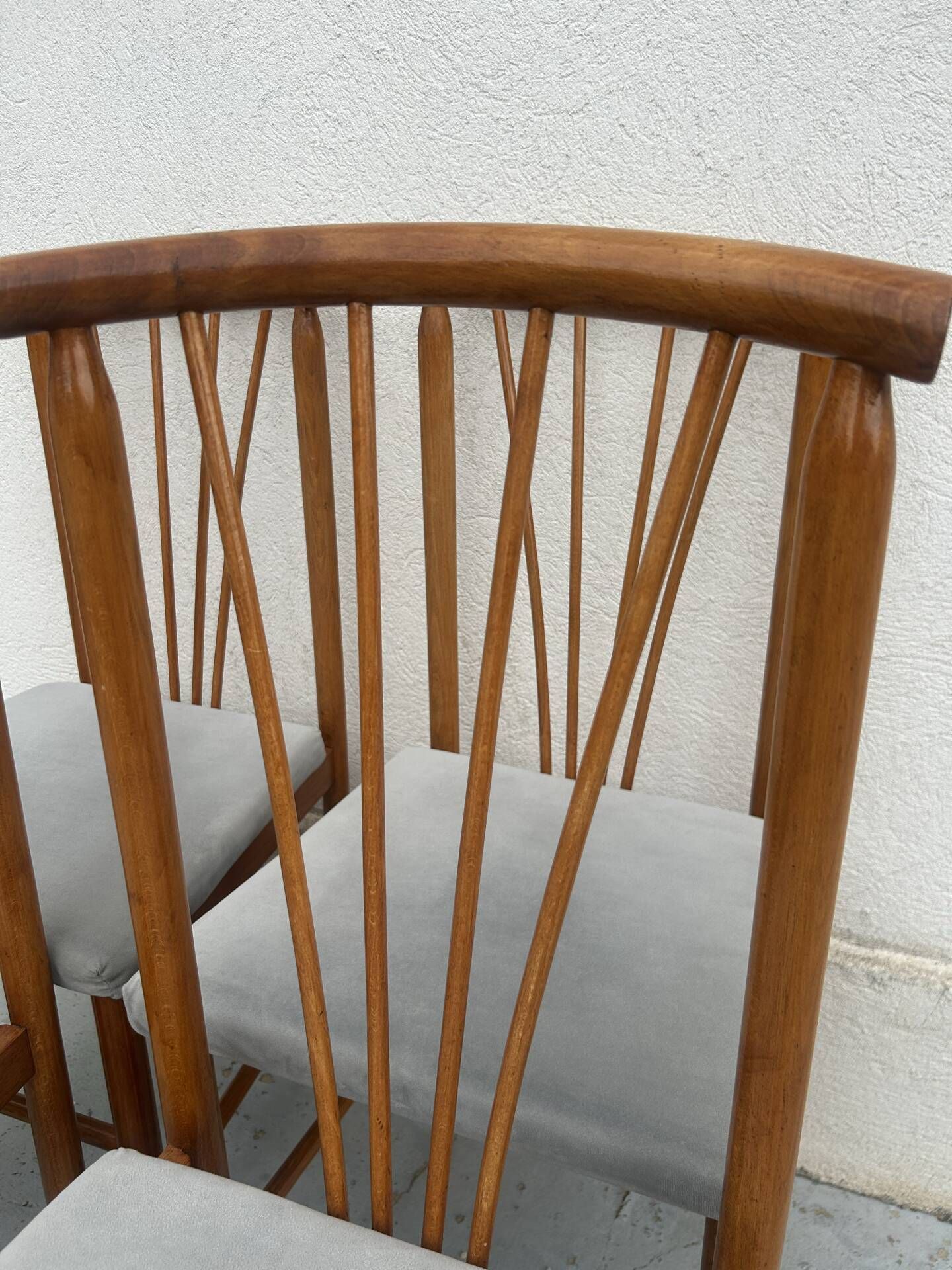 Suite de 4 chaises vintage en bois, dossier éventail, années 50/60