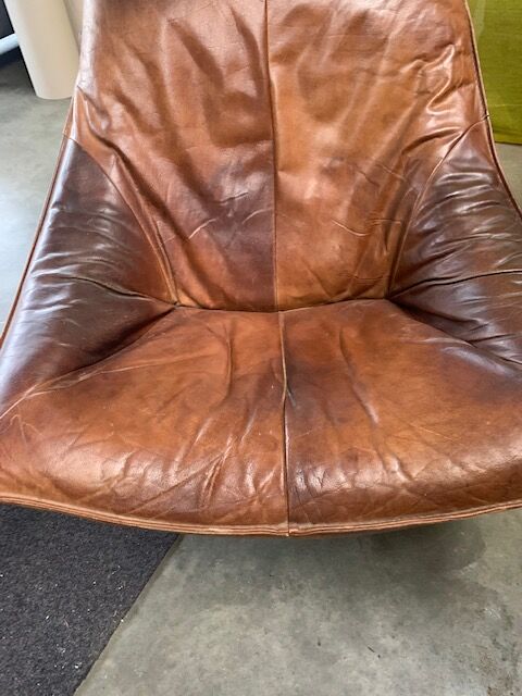 Delantra swivel chair by Gerard van den Berg for Montis