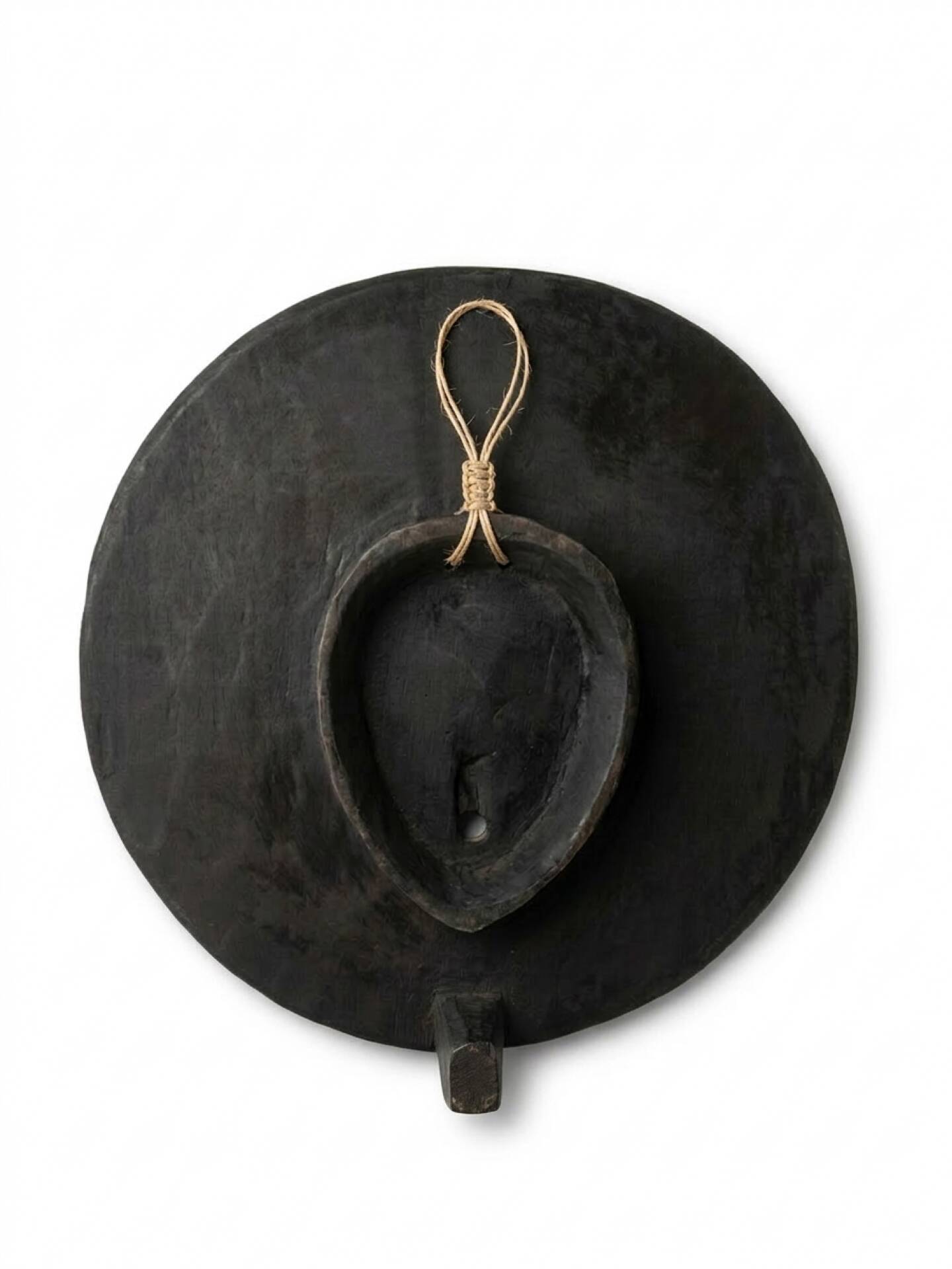 BWA shield painted Ø30cm in wood — “The Breath of Ancestors”
