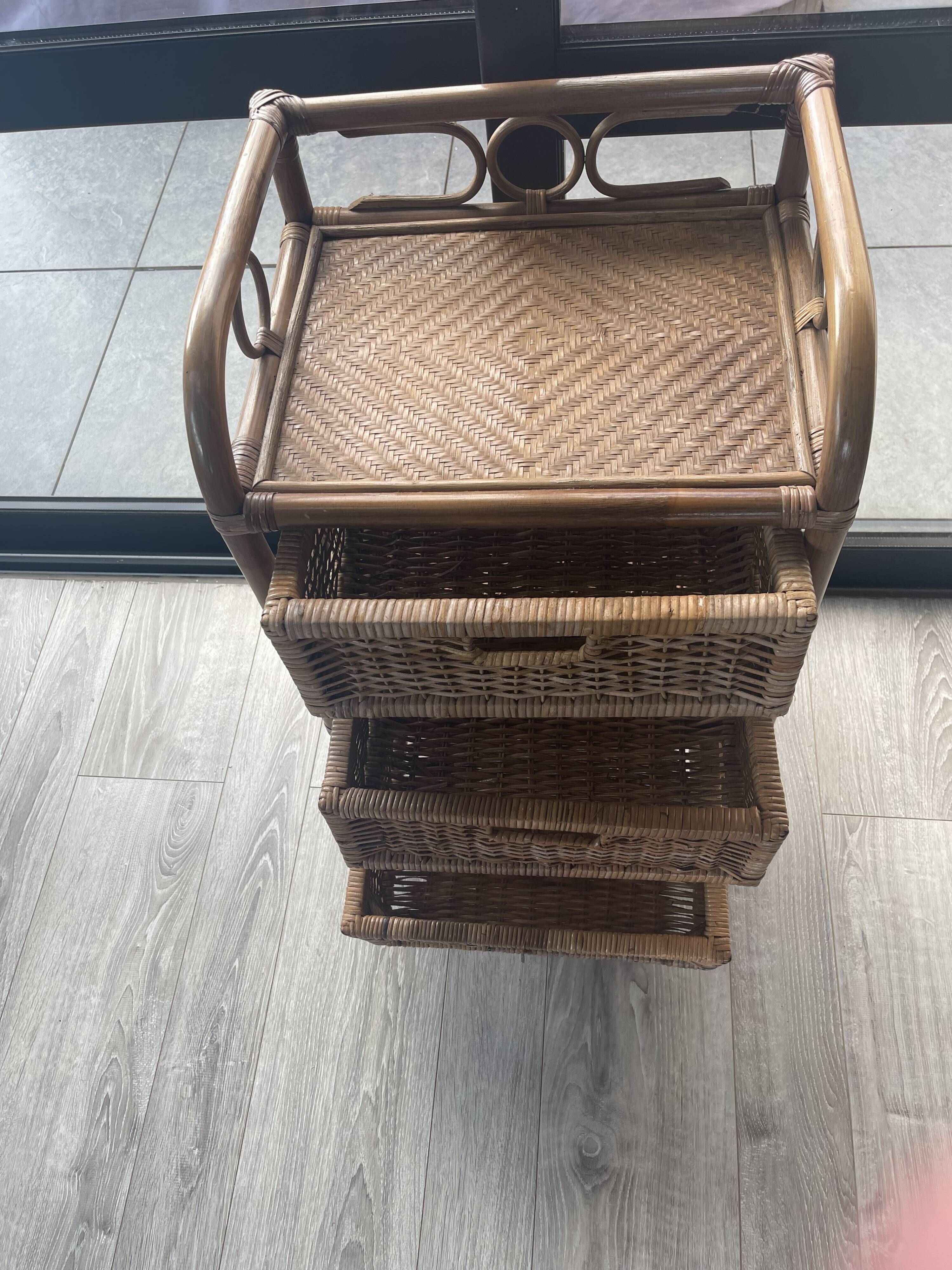 Rattan chest of drawers/bedside table