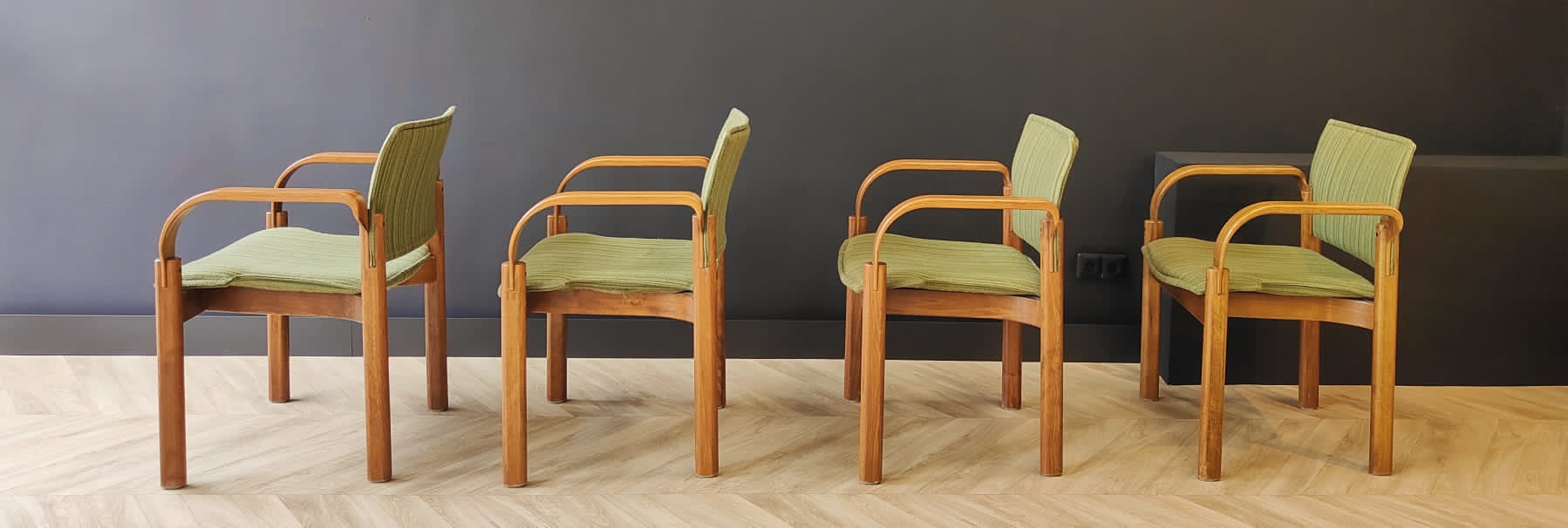 Four mid century armchairs vintage - set of 4 chairs