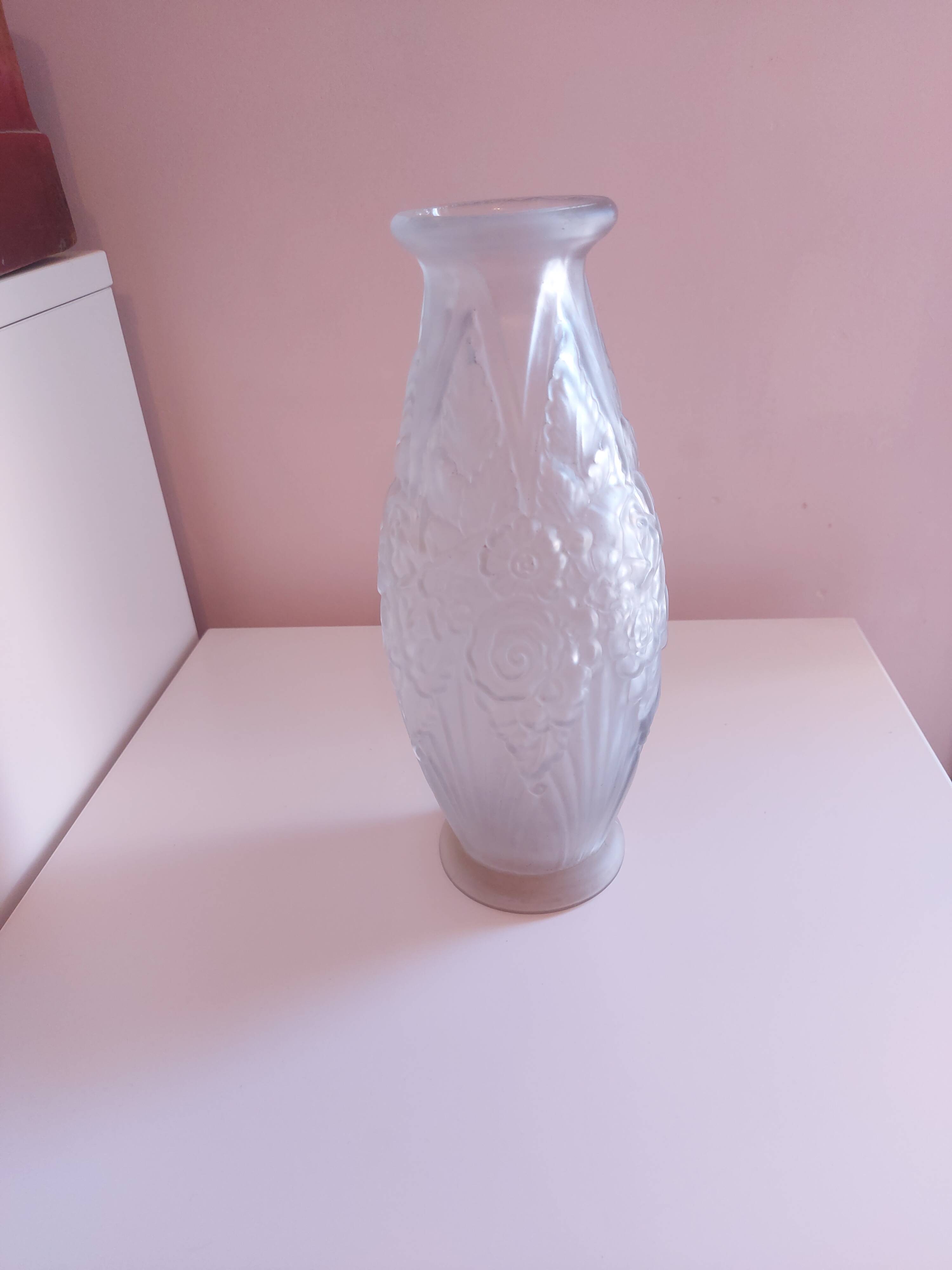 Art deco vase