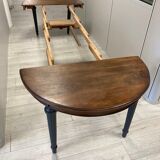 Table ronde en noyer