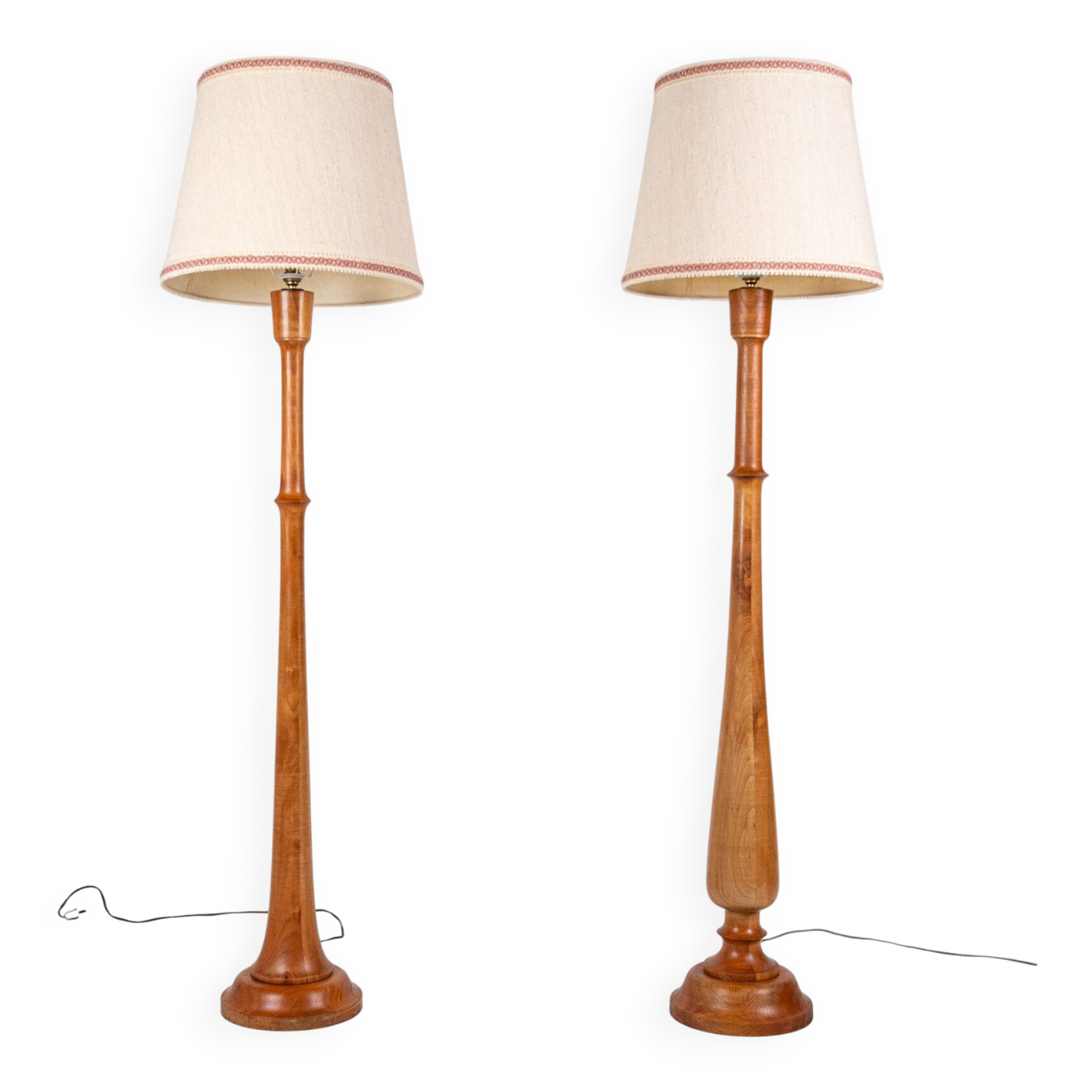 Pair of turned wooden floor lamps in Art Deco style, France, mid-20th century.