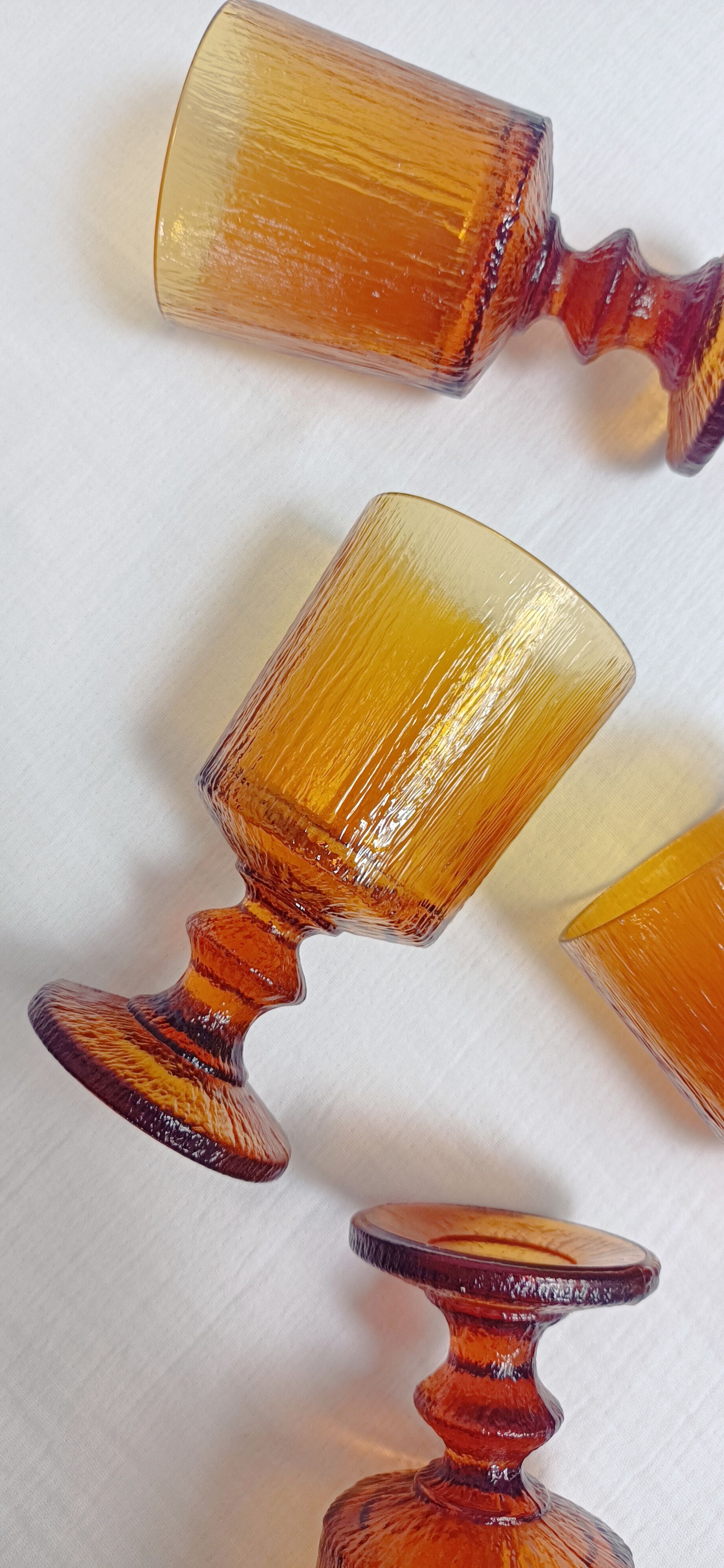 Set of 4 amber glass stemmed glasses