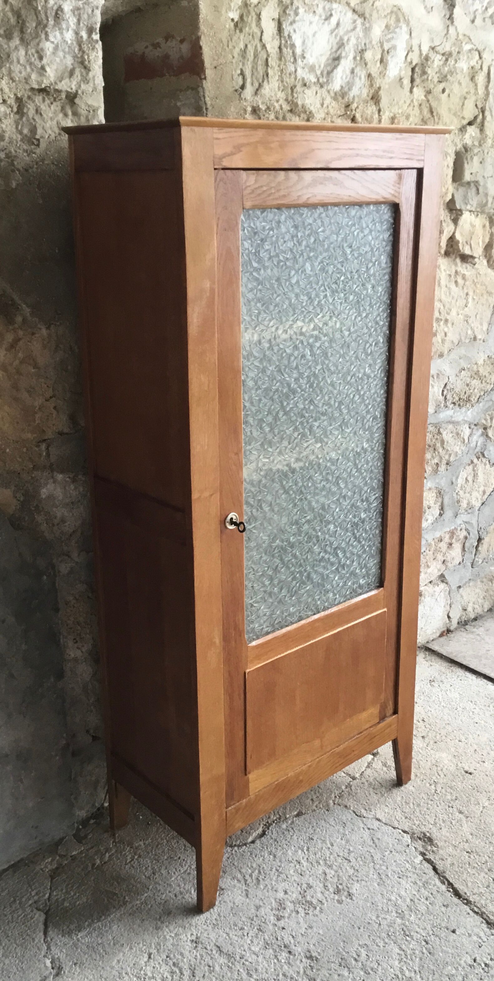 Vitrine d’école vintage - 1960