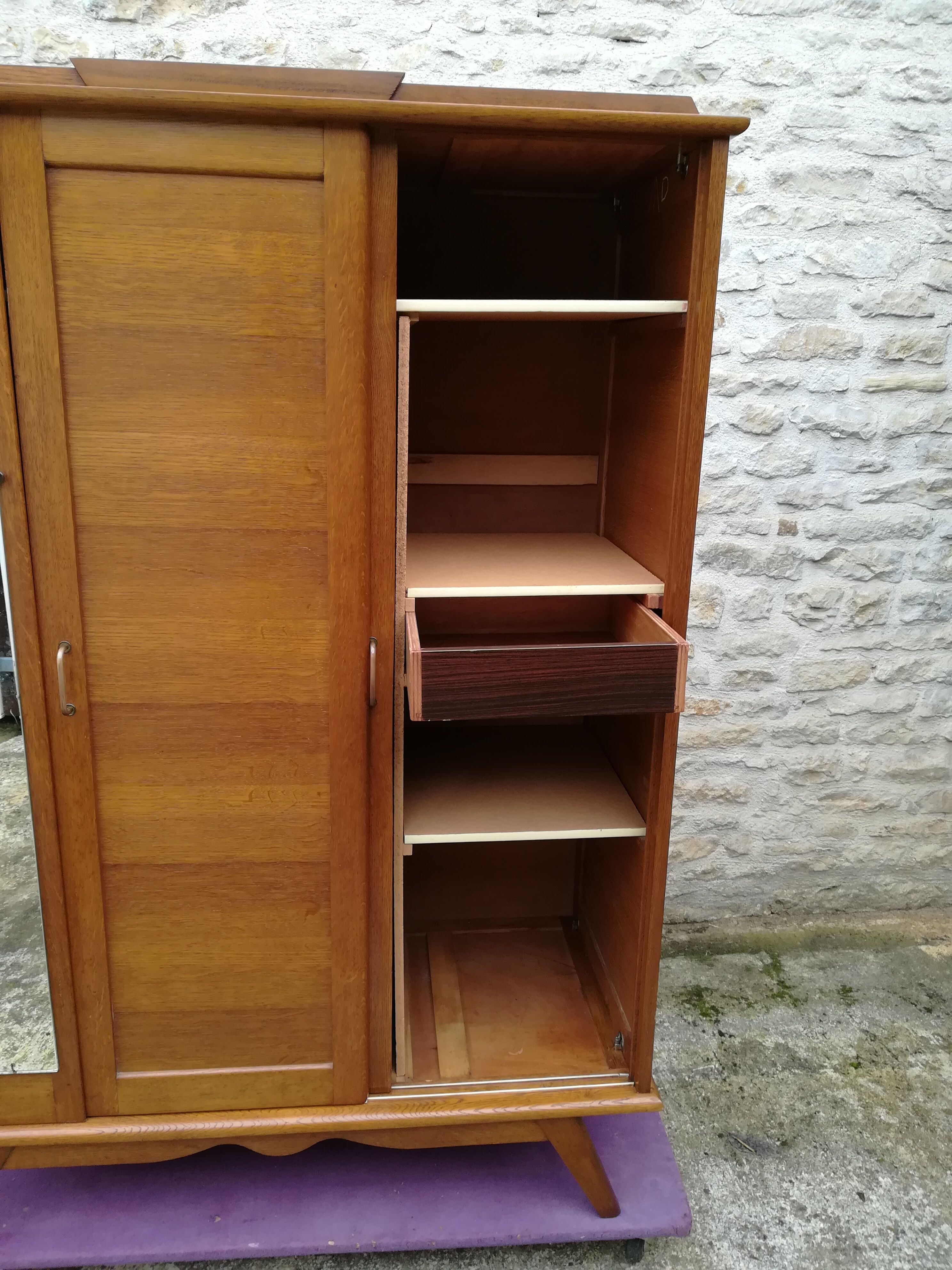 Wardrobe compass feet, 50s