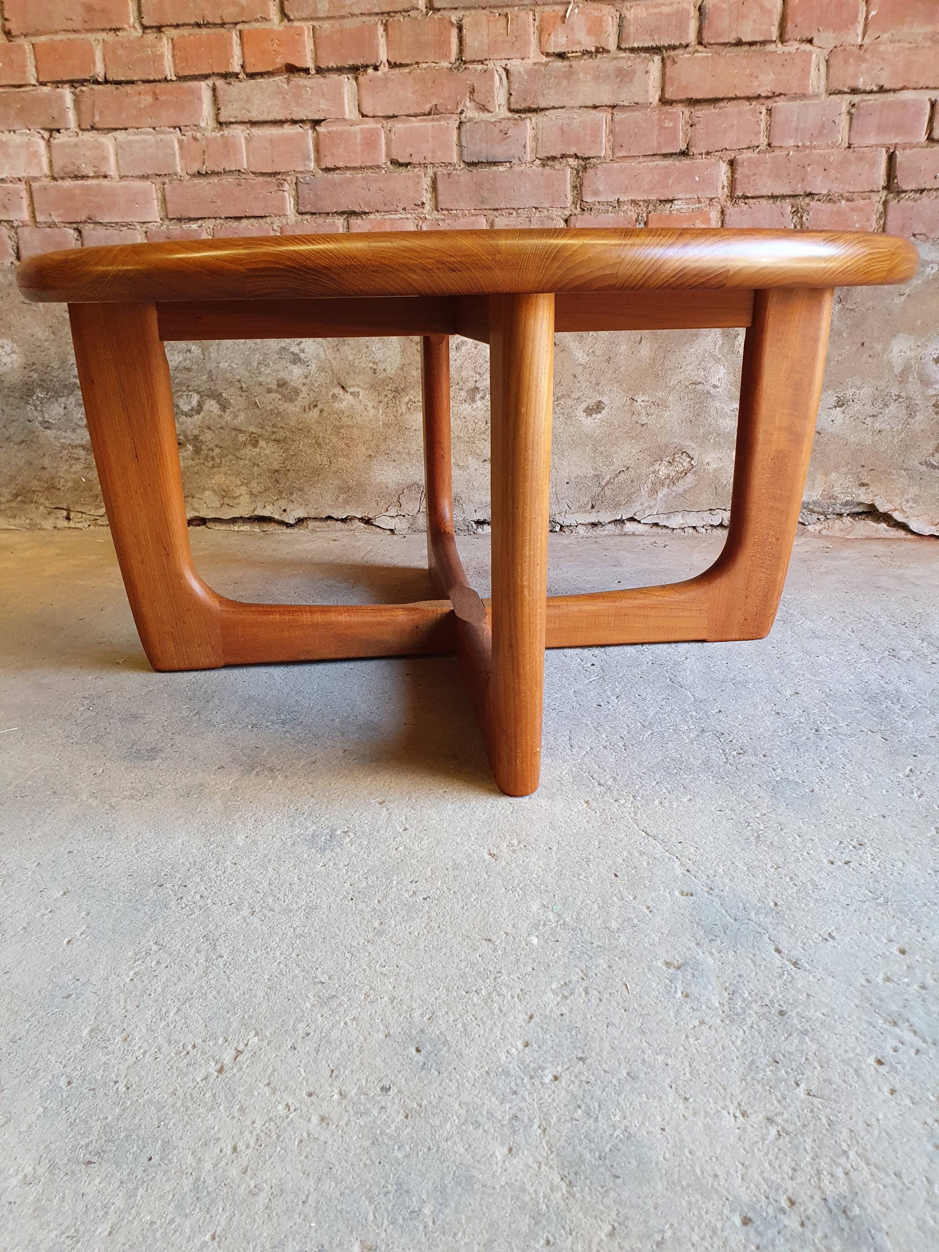 Teak coffee table Niels Bach, Denmark 1970