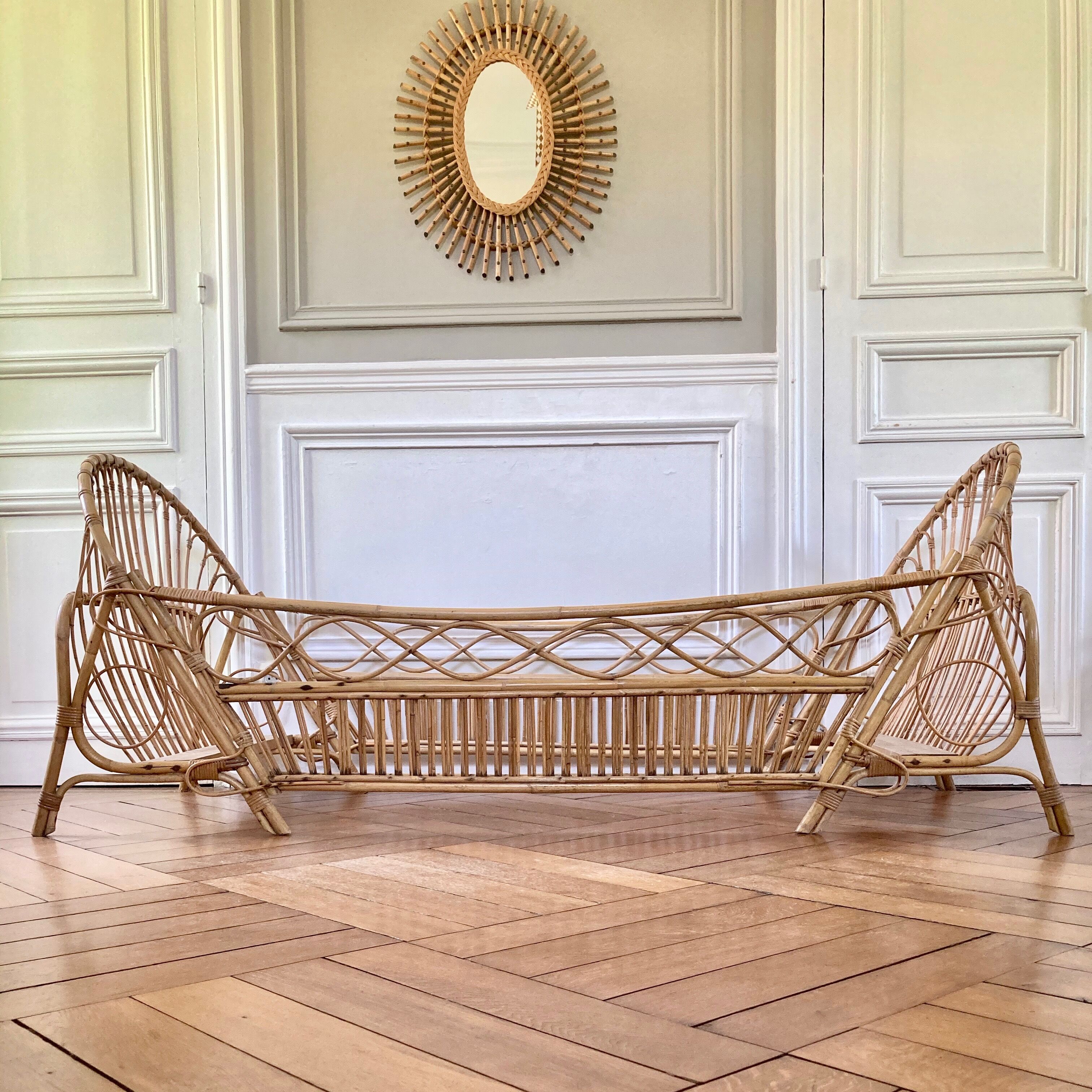 Rattan basket bed