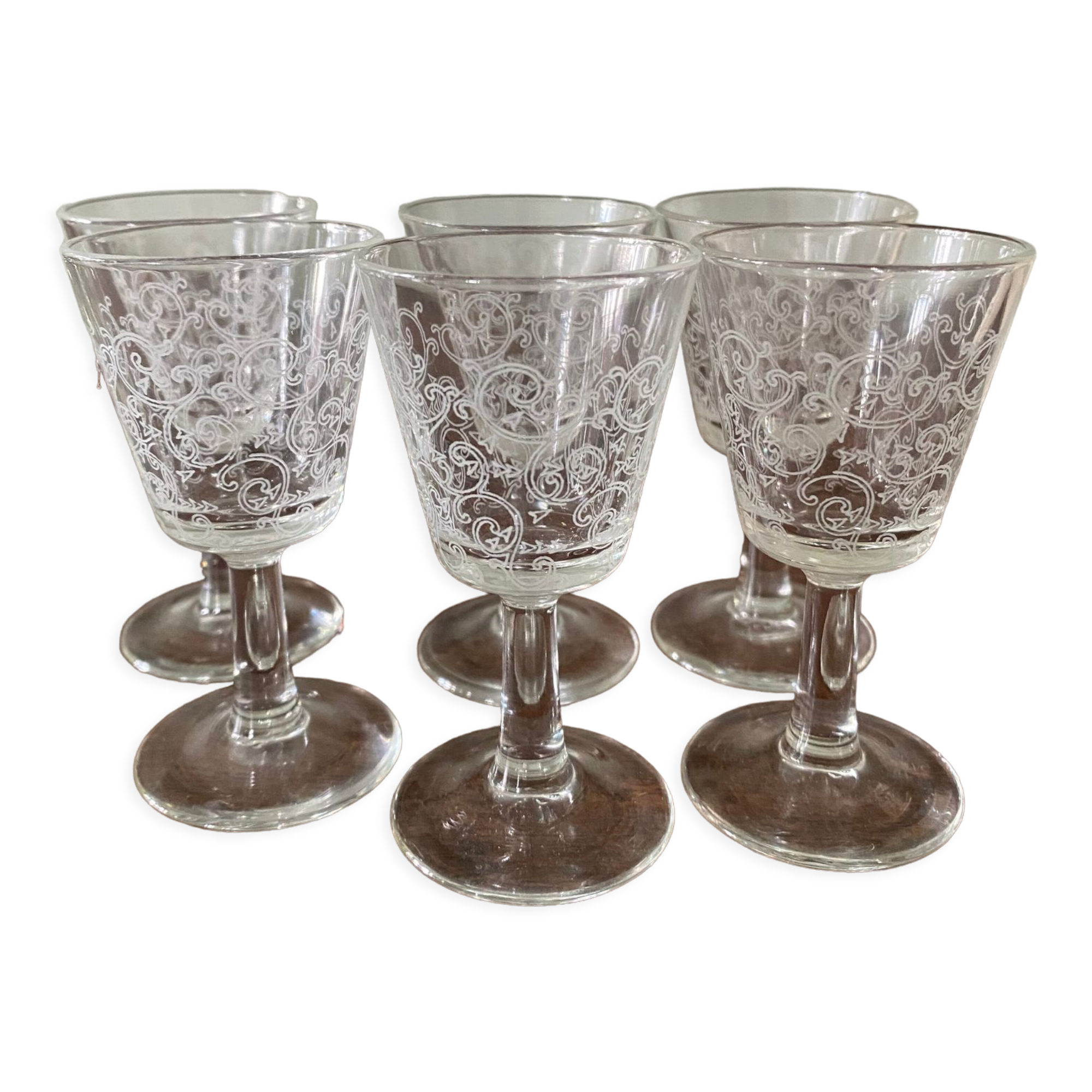 6 engraved antique glasses