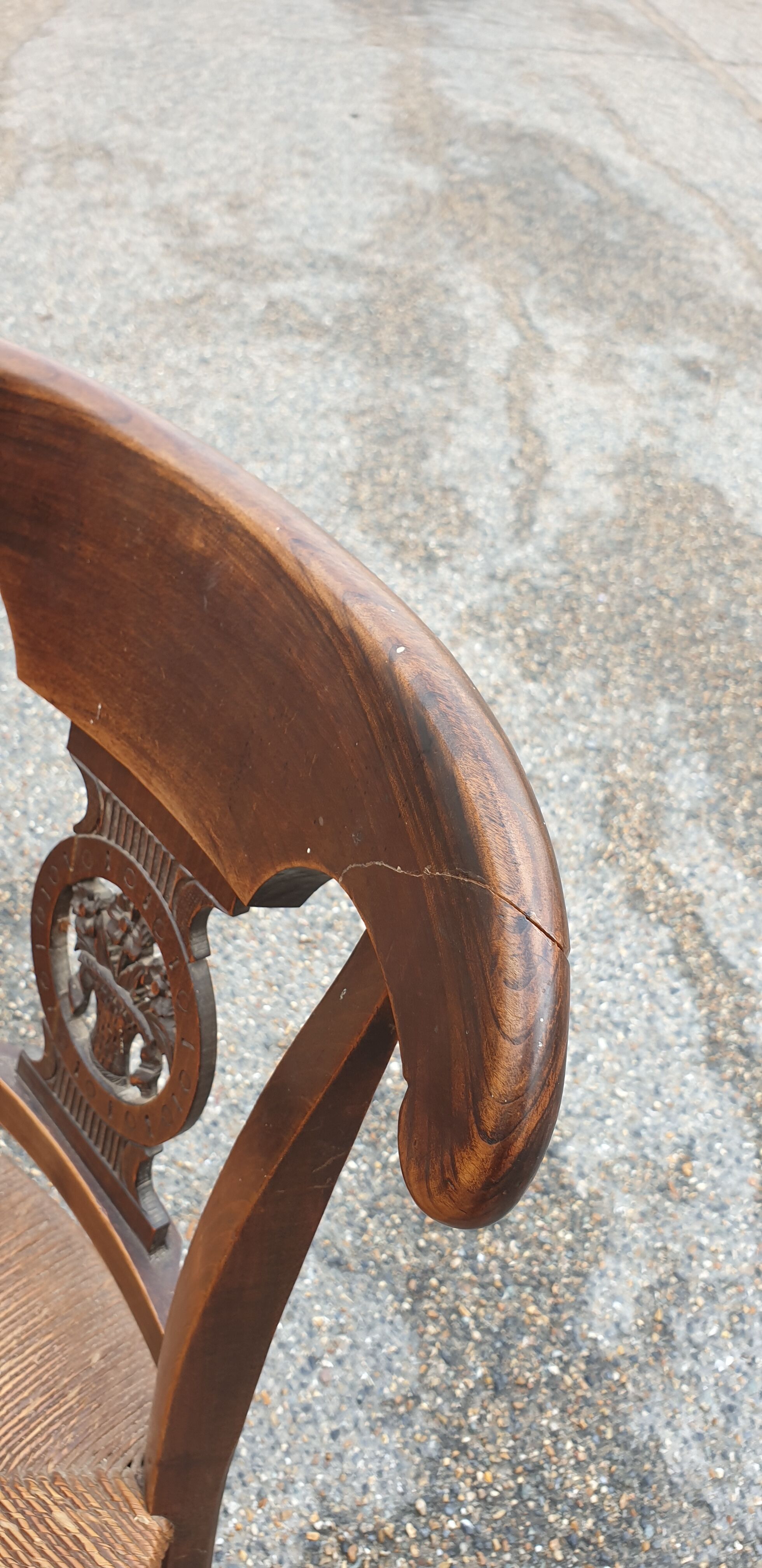 6 mulched chairs empire