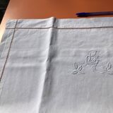 BG leaves embroidered linen pillowcase