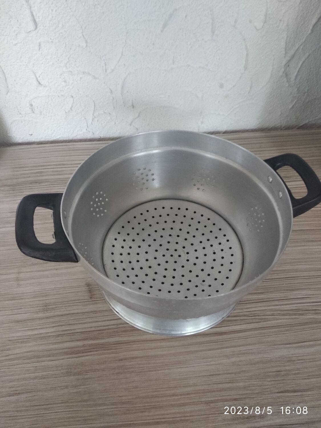 Alu strainer