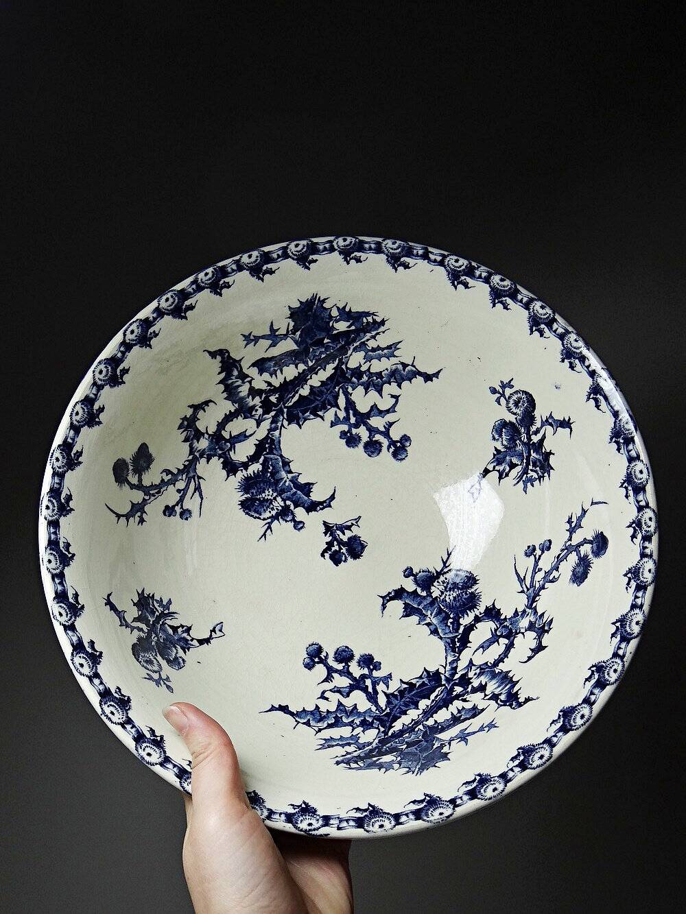 Antique cup 1890-1910 opaque porcelain ironstone Gien Chardons model