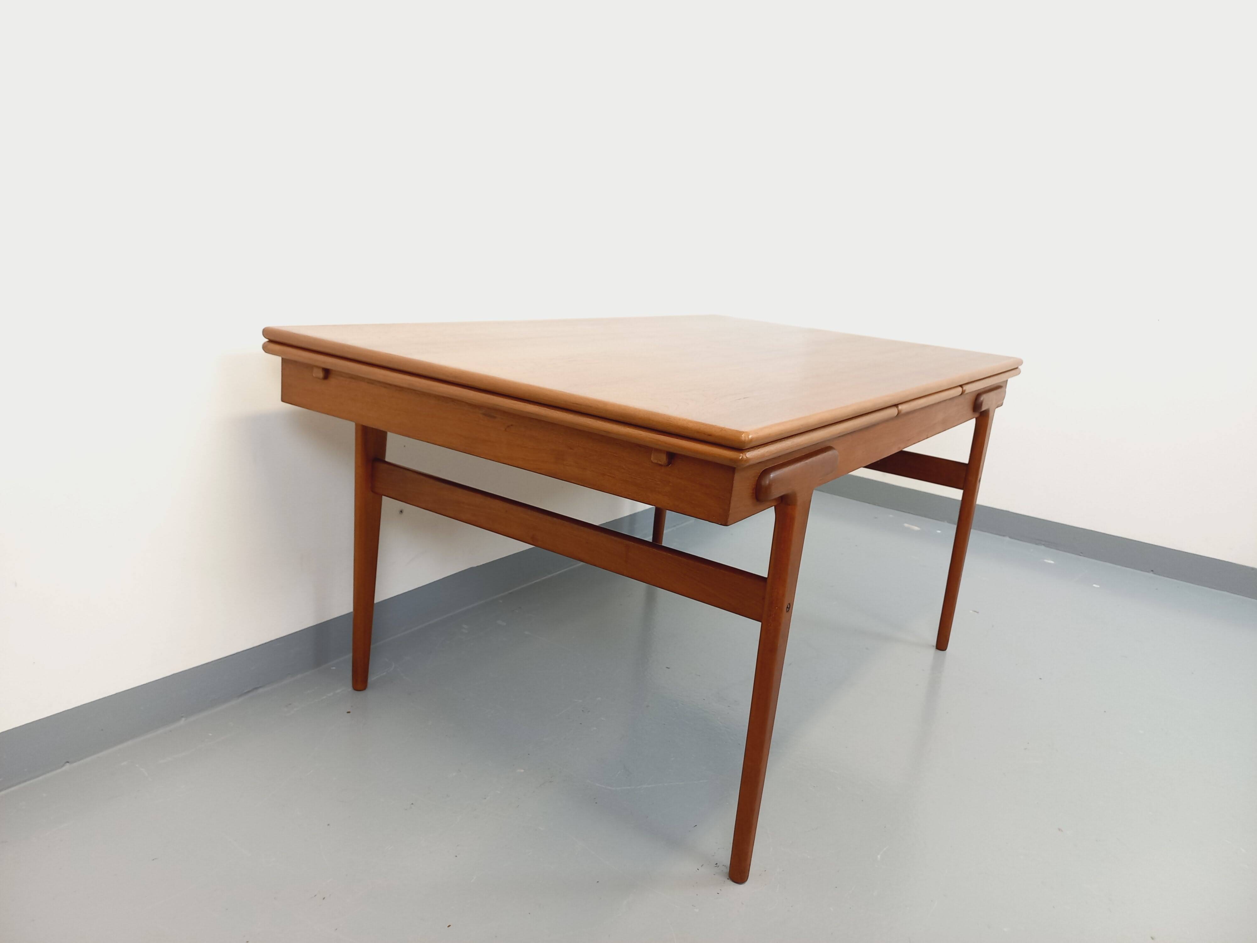 Vintage rectangular Scandinavian dining table by Ejvind A. Johansson teak