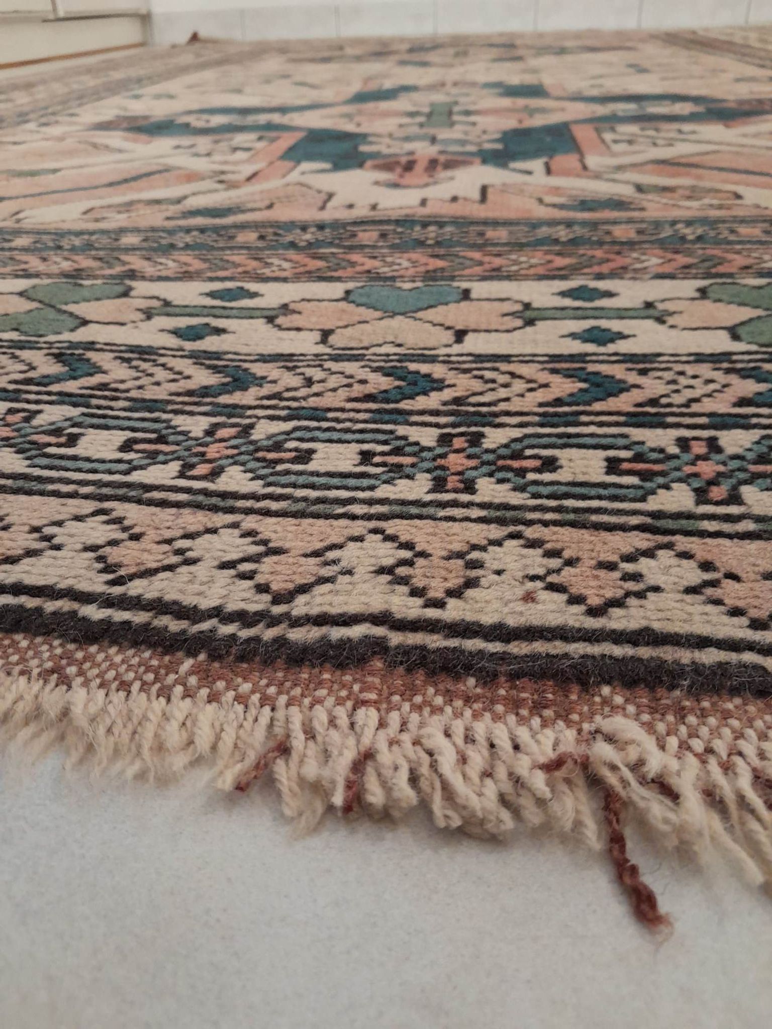 Anatolian carpet Kars handmade 278x187cm