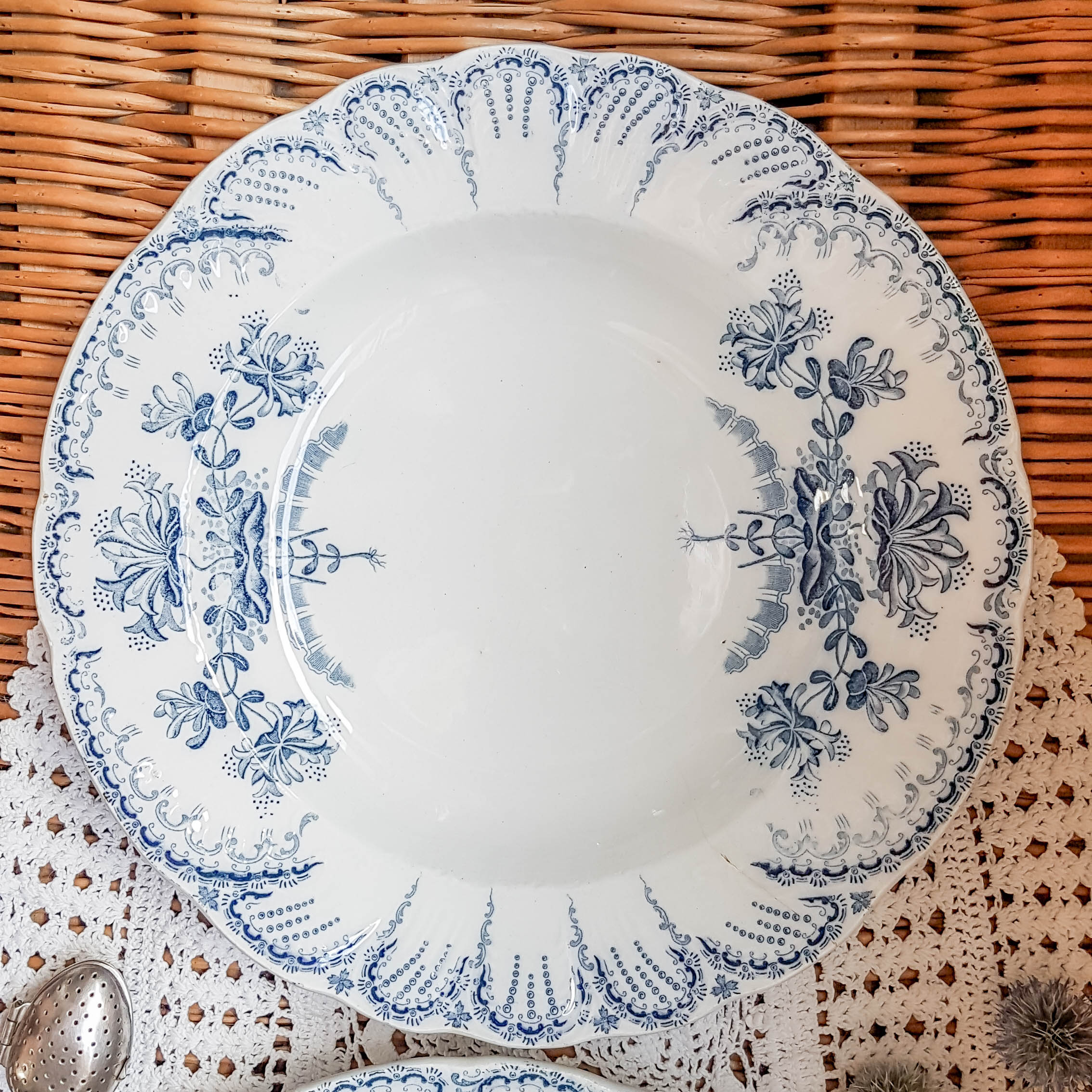 Set of 2 blue flower soup plates "Régence" st Amand and Hamage
