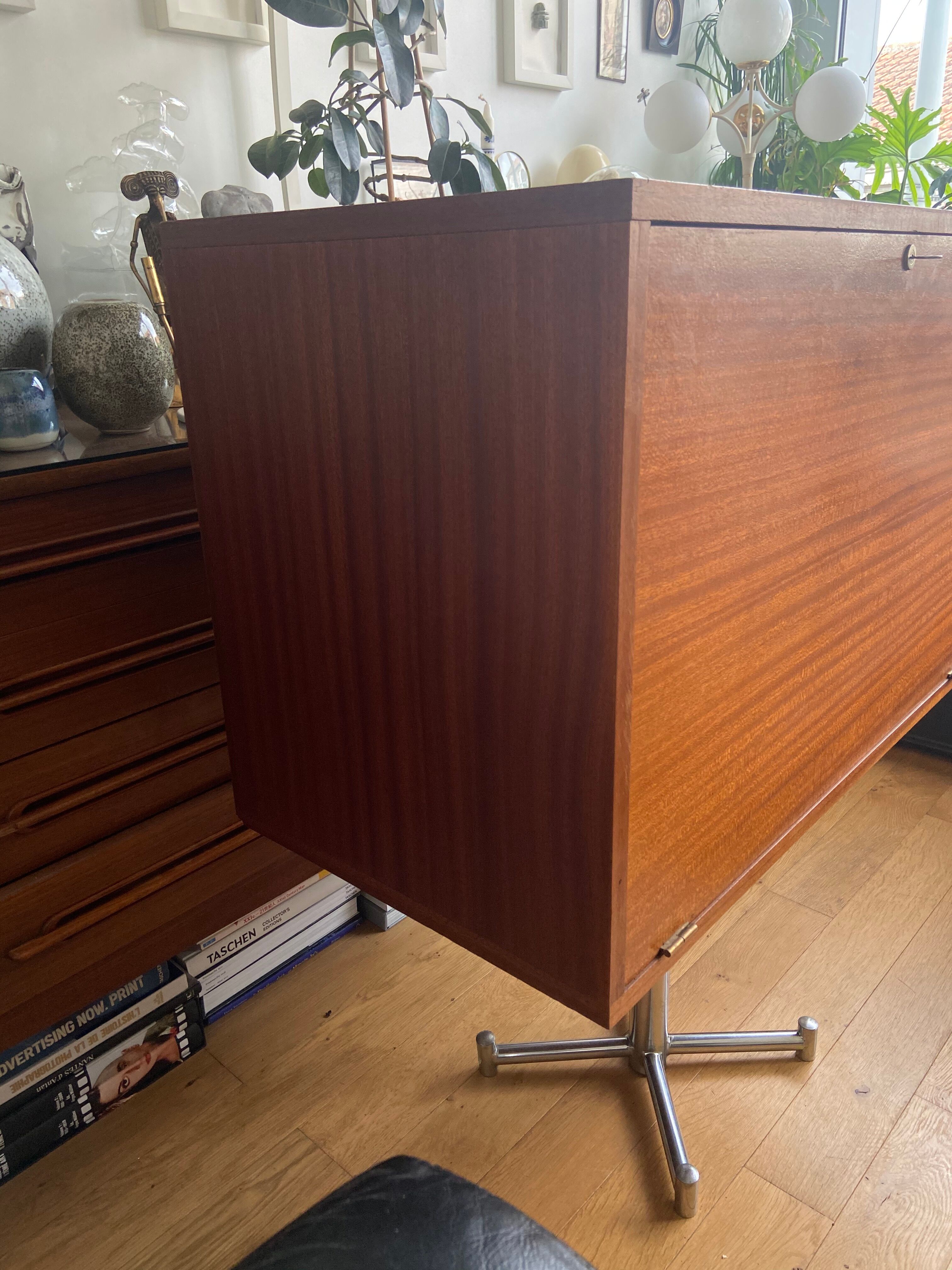 Scandinavian writing desk 60