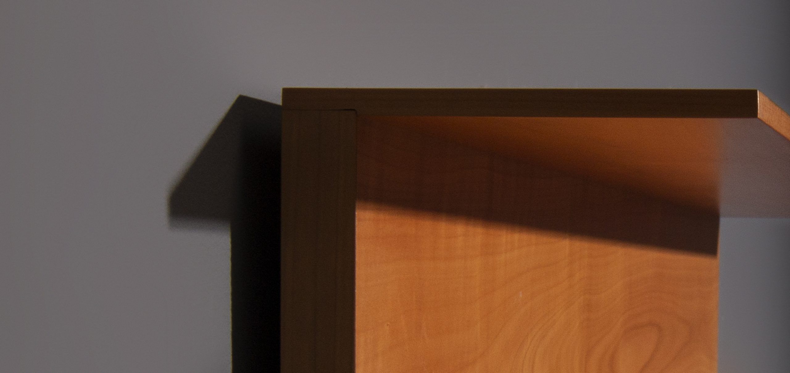 Renz wall shelf in oak width 150 cm wide