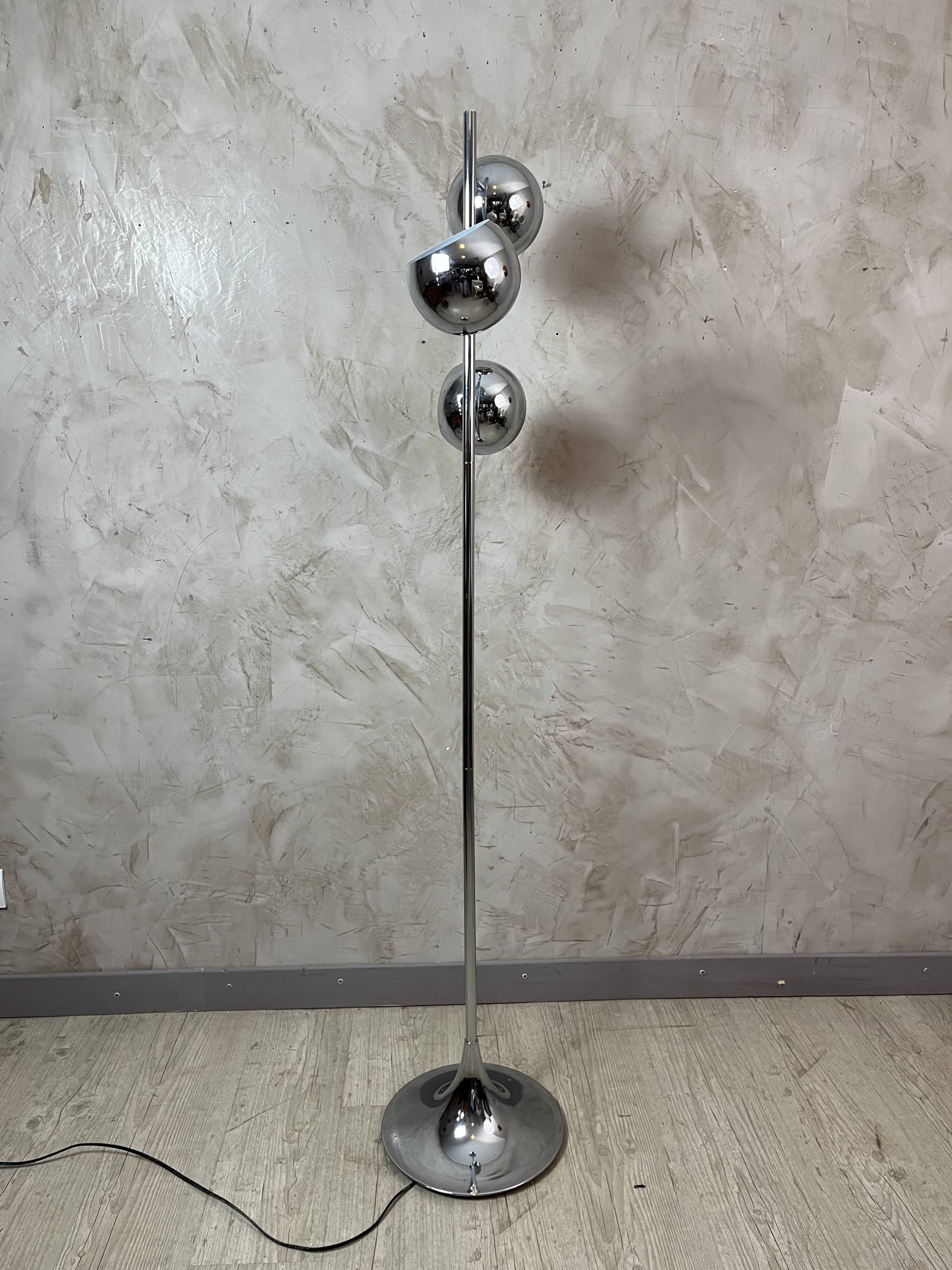 Vintage chrome metal floor lamp