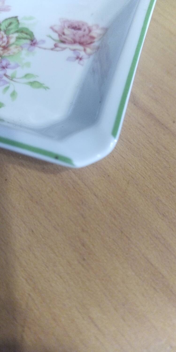 Porcelain ashtray
