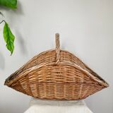 Wicker rattan log basket from the 1970s/80s