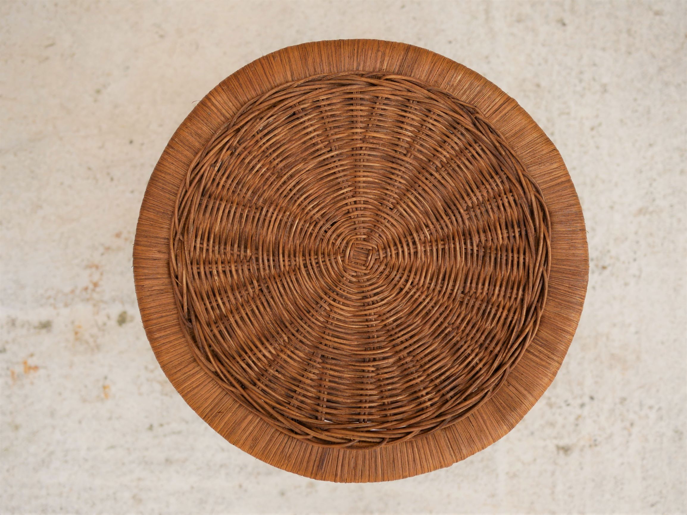 Vintage peacock stool in rattan