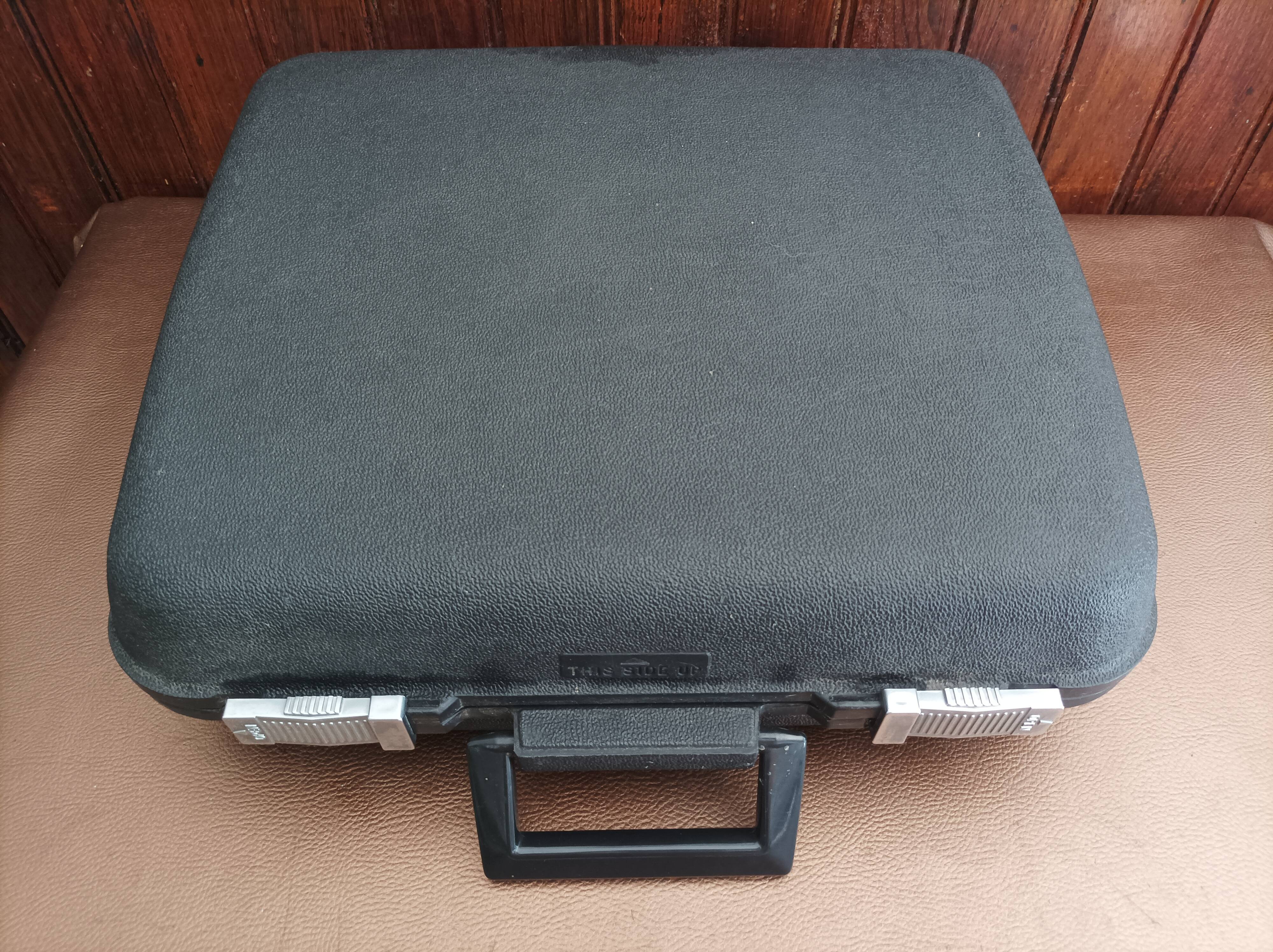 Brother Deluxe 662 TR Typewriter