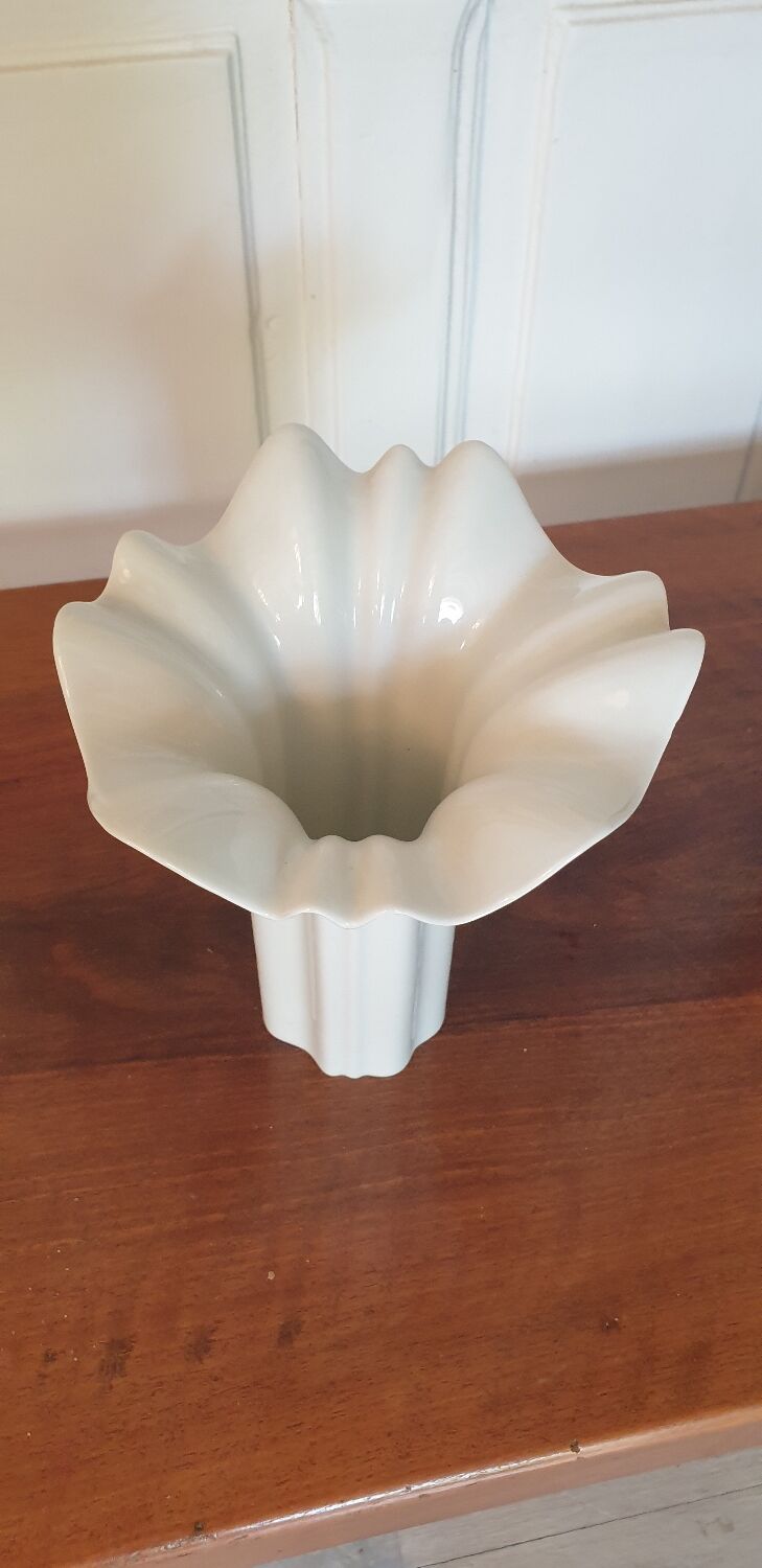 Porcelain vase