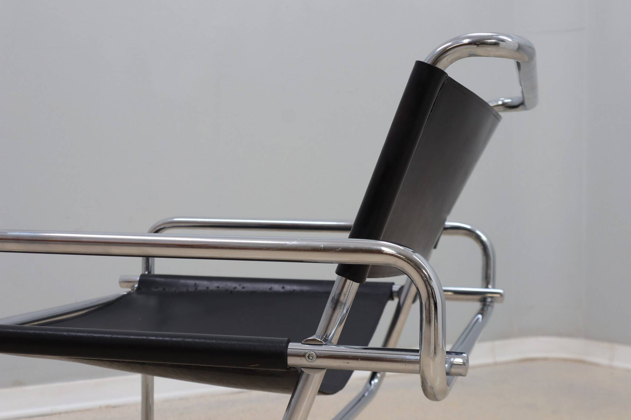 Luigi saccardo leather armchair arrmet 1970s