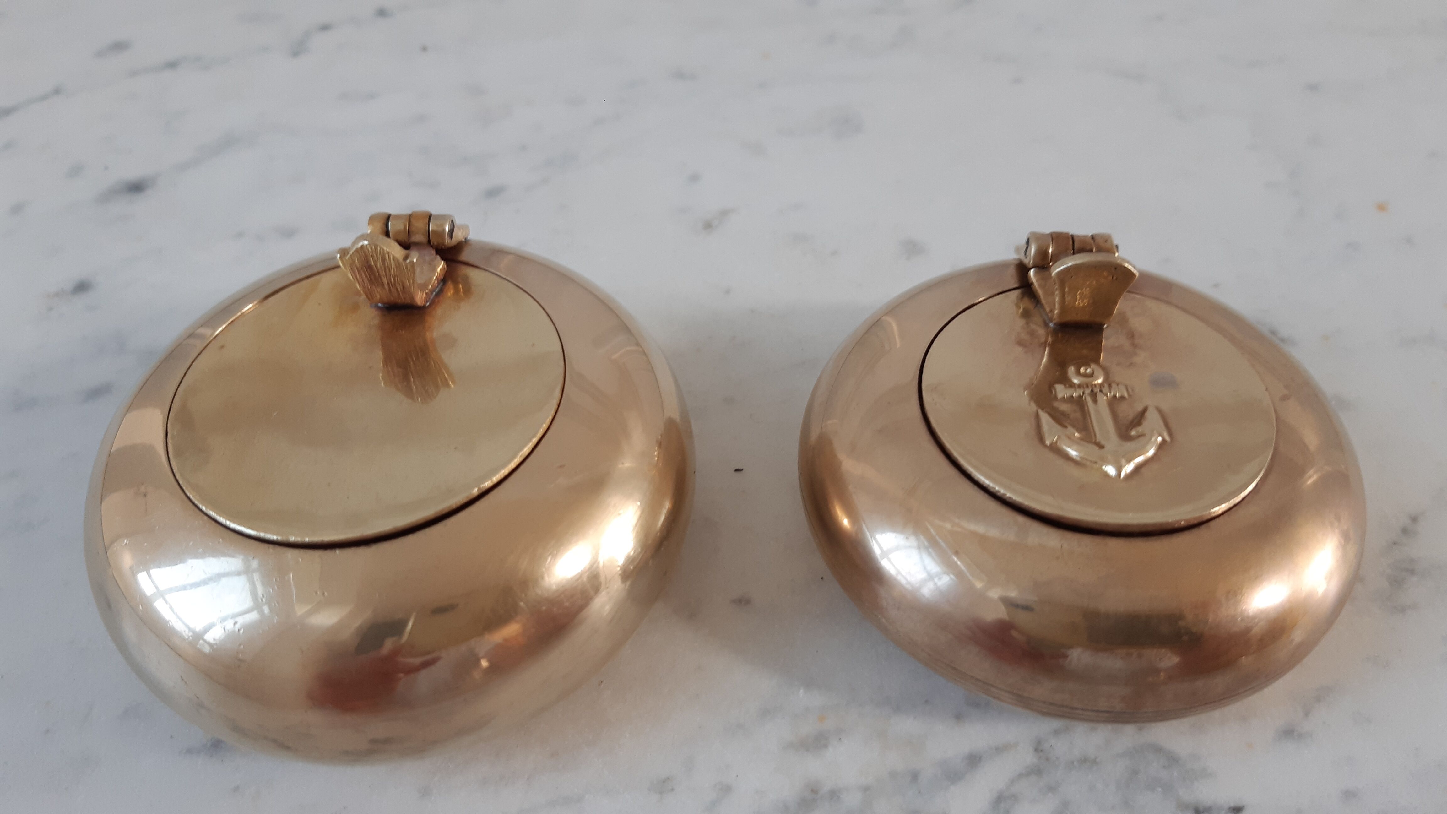 Duo of solid brass ashtrays 50s