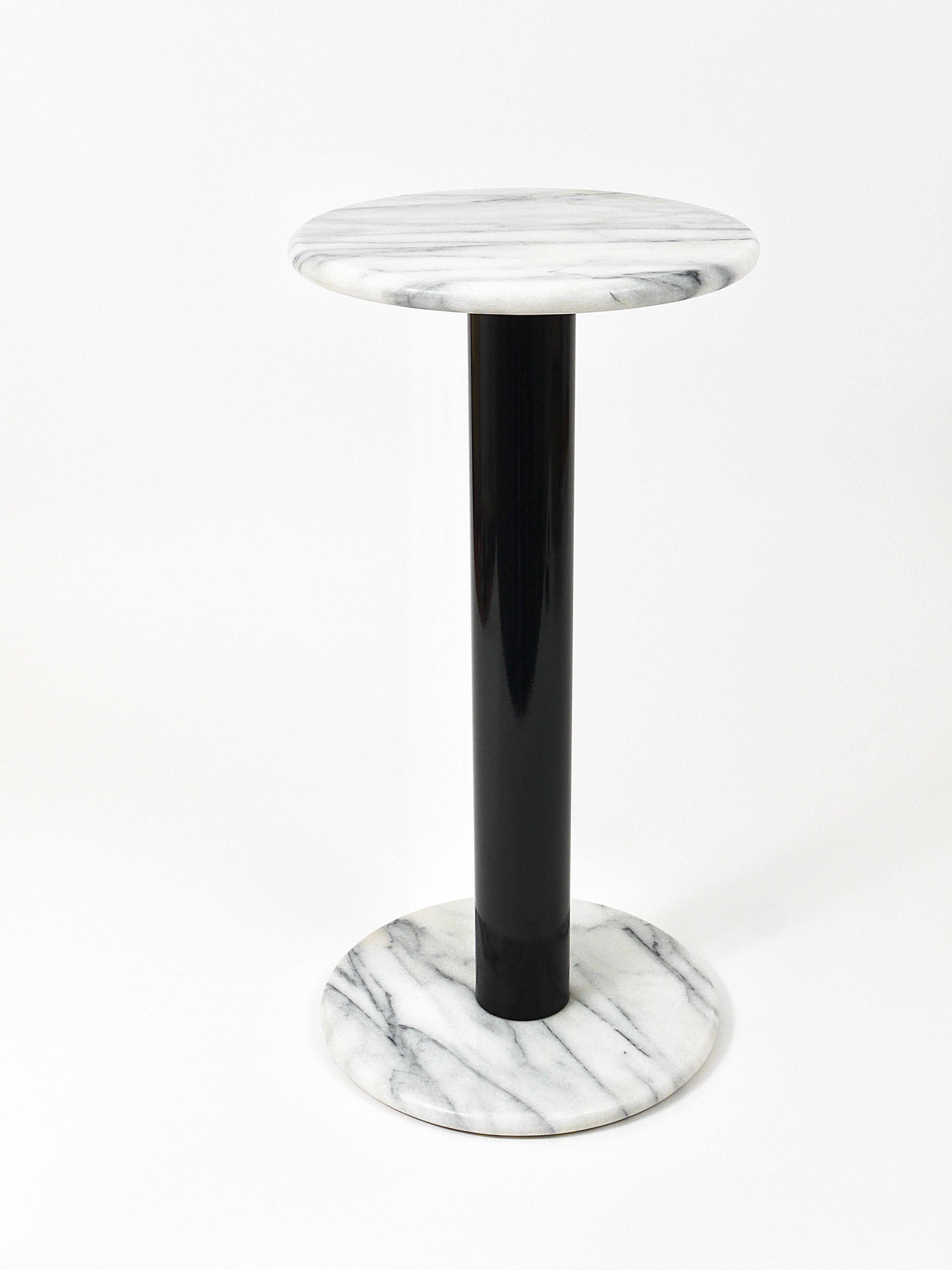 Postmodern pedestal table / plant stand in white Carrara marble, Italy, 1980s