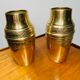 Paire de vases en laiton