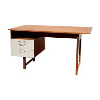Pastoe desk. vintage 70s