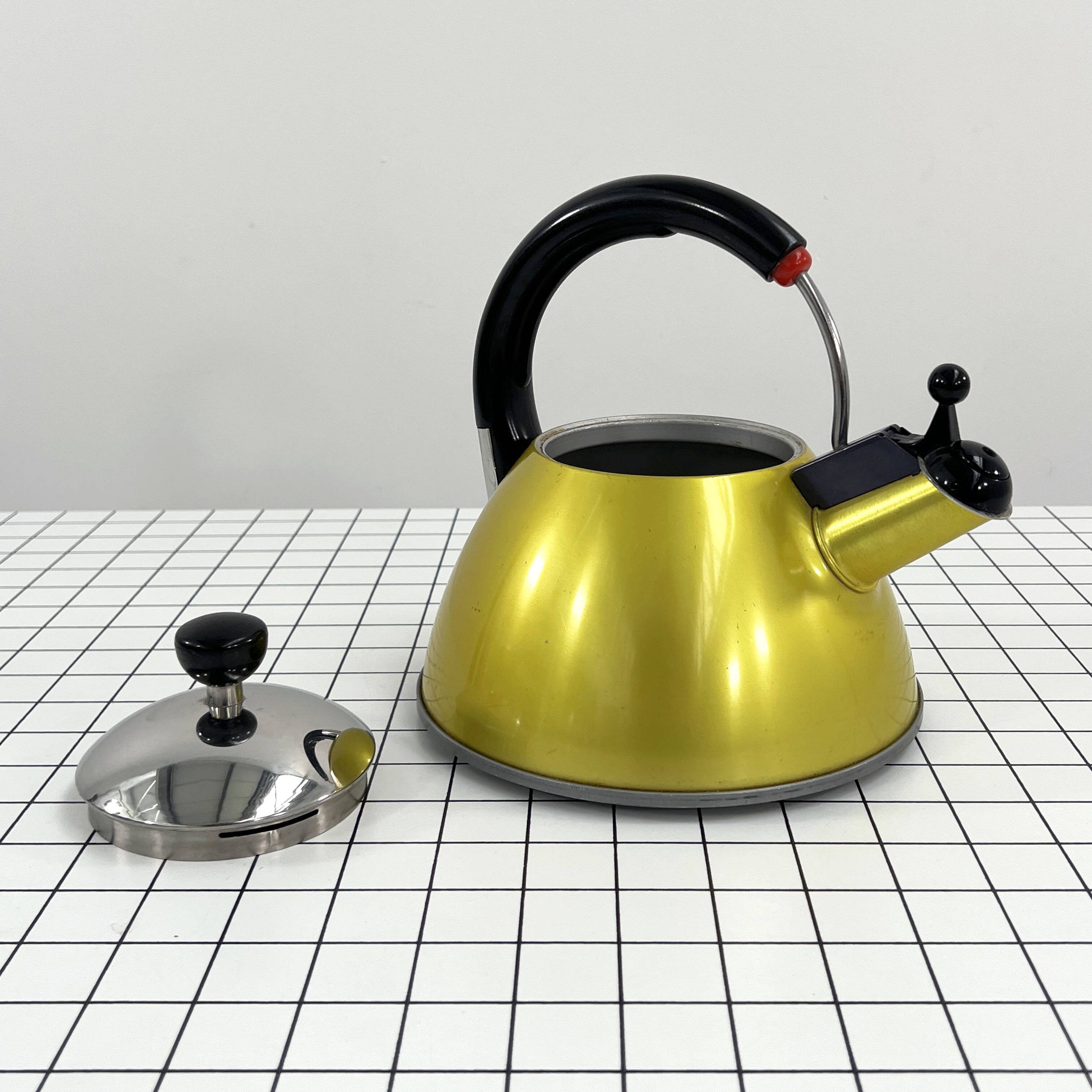 Postmodern yellow kettle by Mikado Japan, 1980