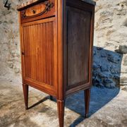 French antique bedside table in walnut with a marble top and porcelain interior, early 20th century.