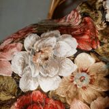 Asian-style rattan stool