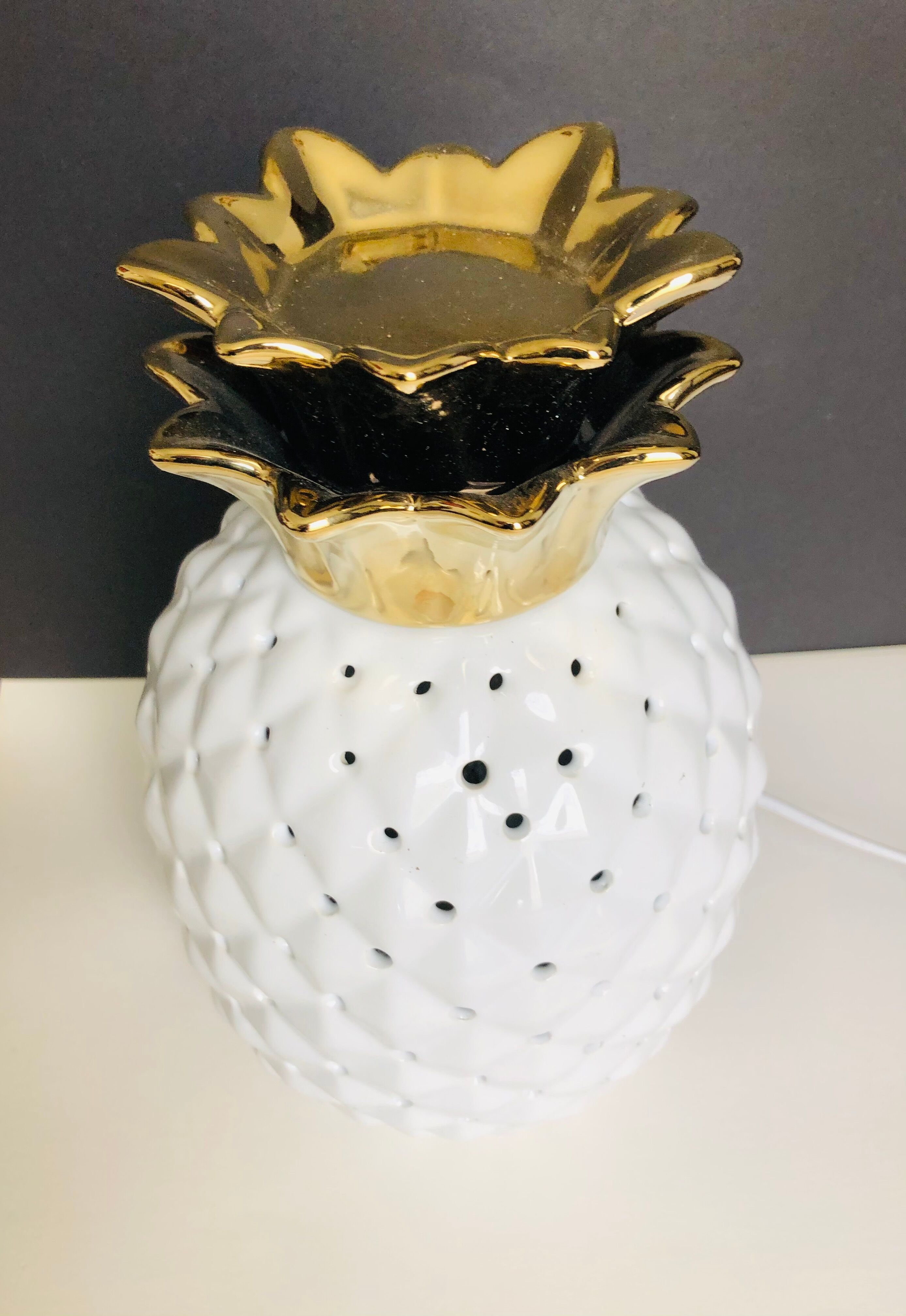 White ceramic pineapple lamp
