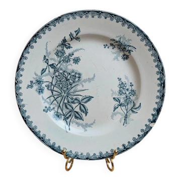 Assiette ancienne en terre de fer Saint-amandinoise – Modèle Margot – Fleurs bleues