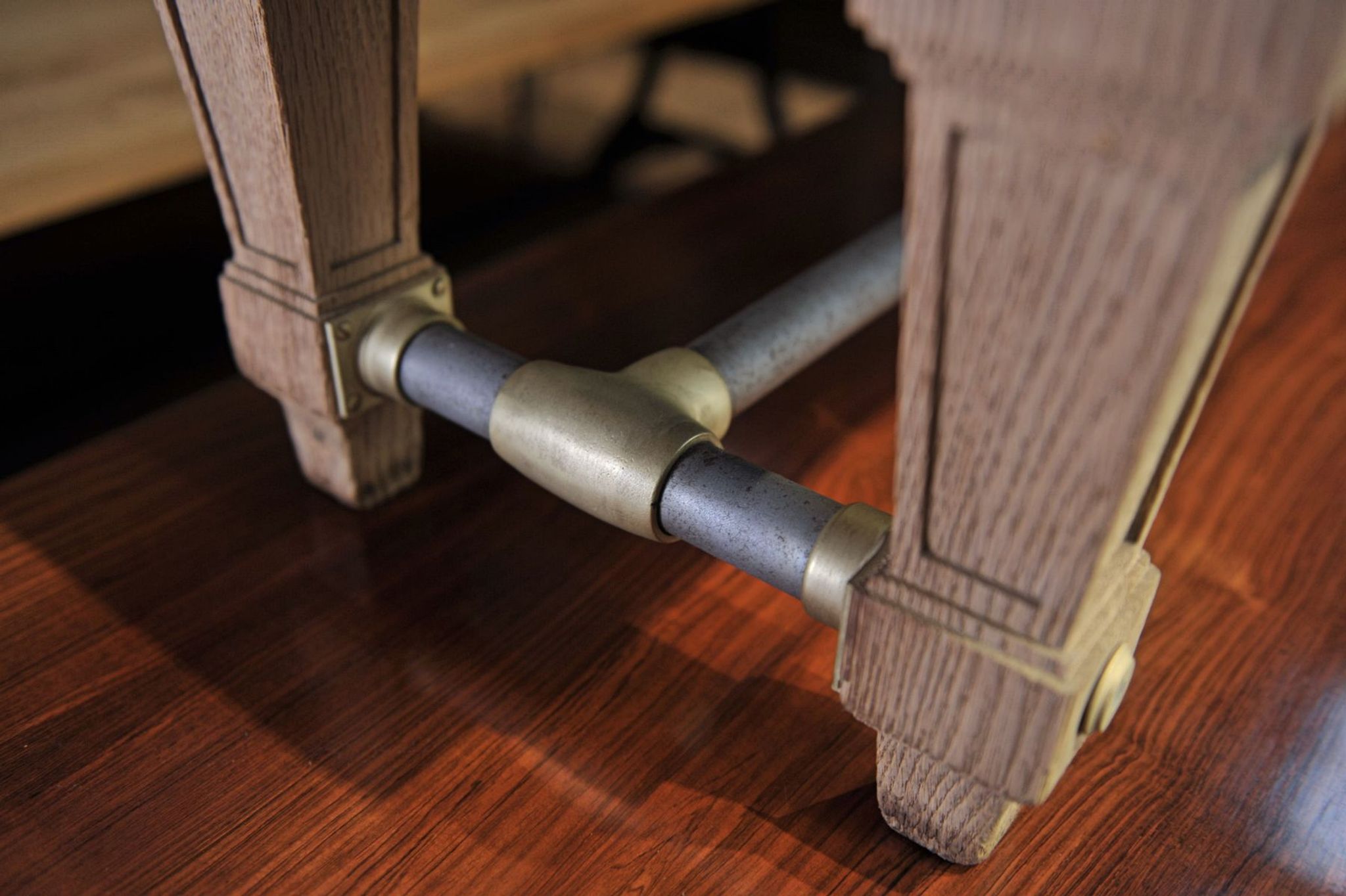 Ancient bench in solid oak and french bank brass