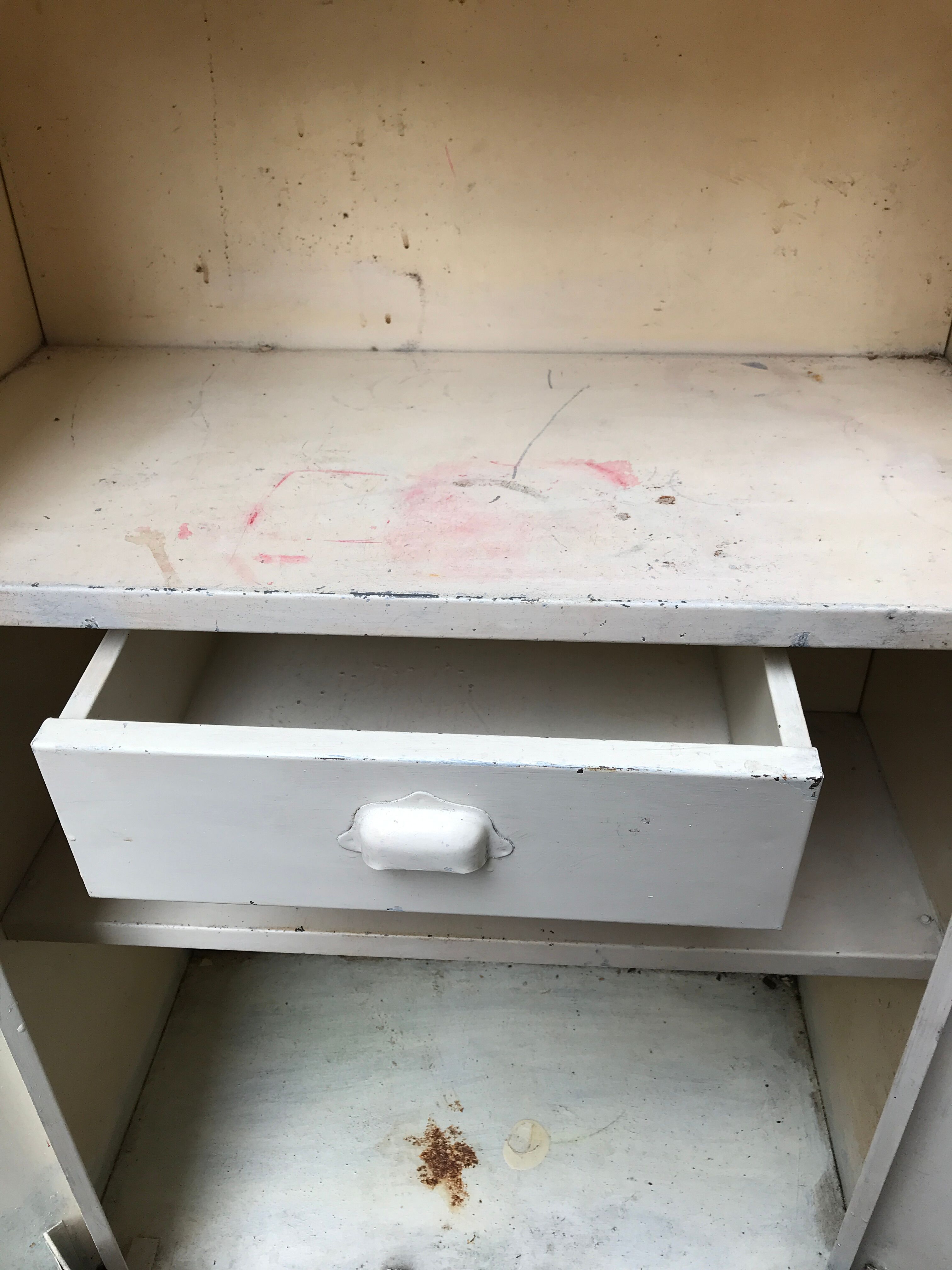 Parisian white metal kitchen cabinet