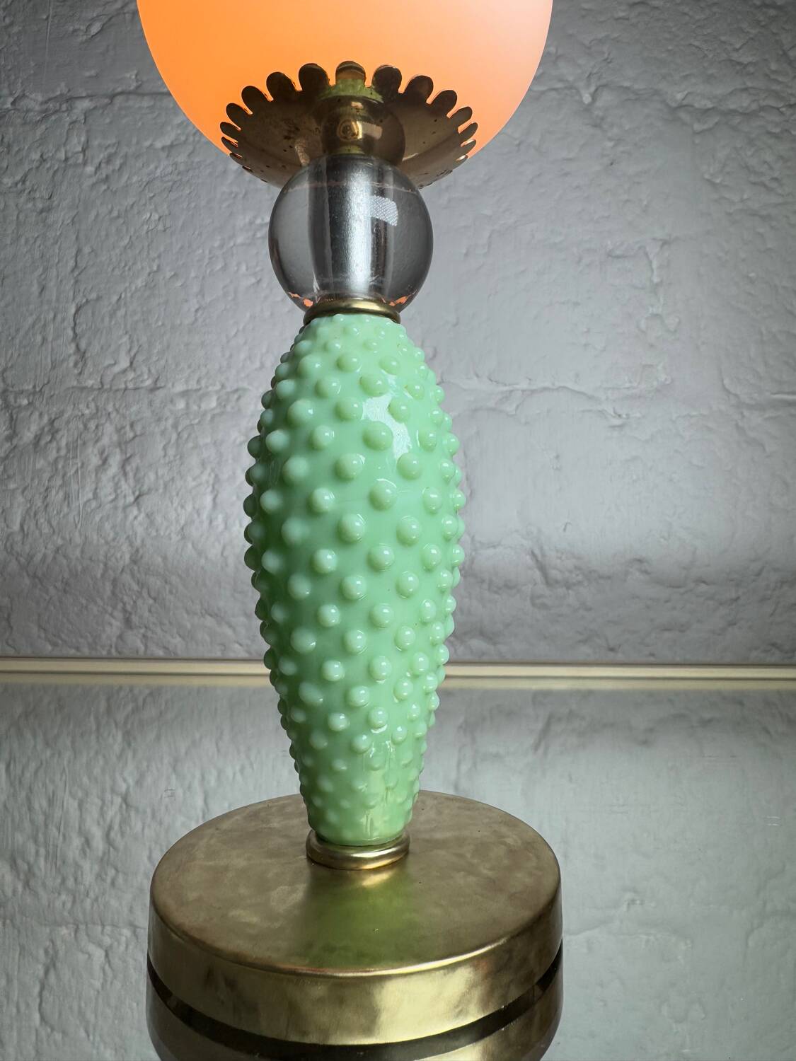 Lampe en opaline MD, années 60