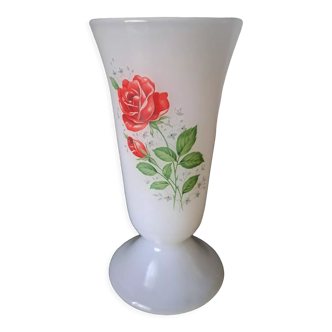 Vintage arcopal vase