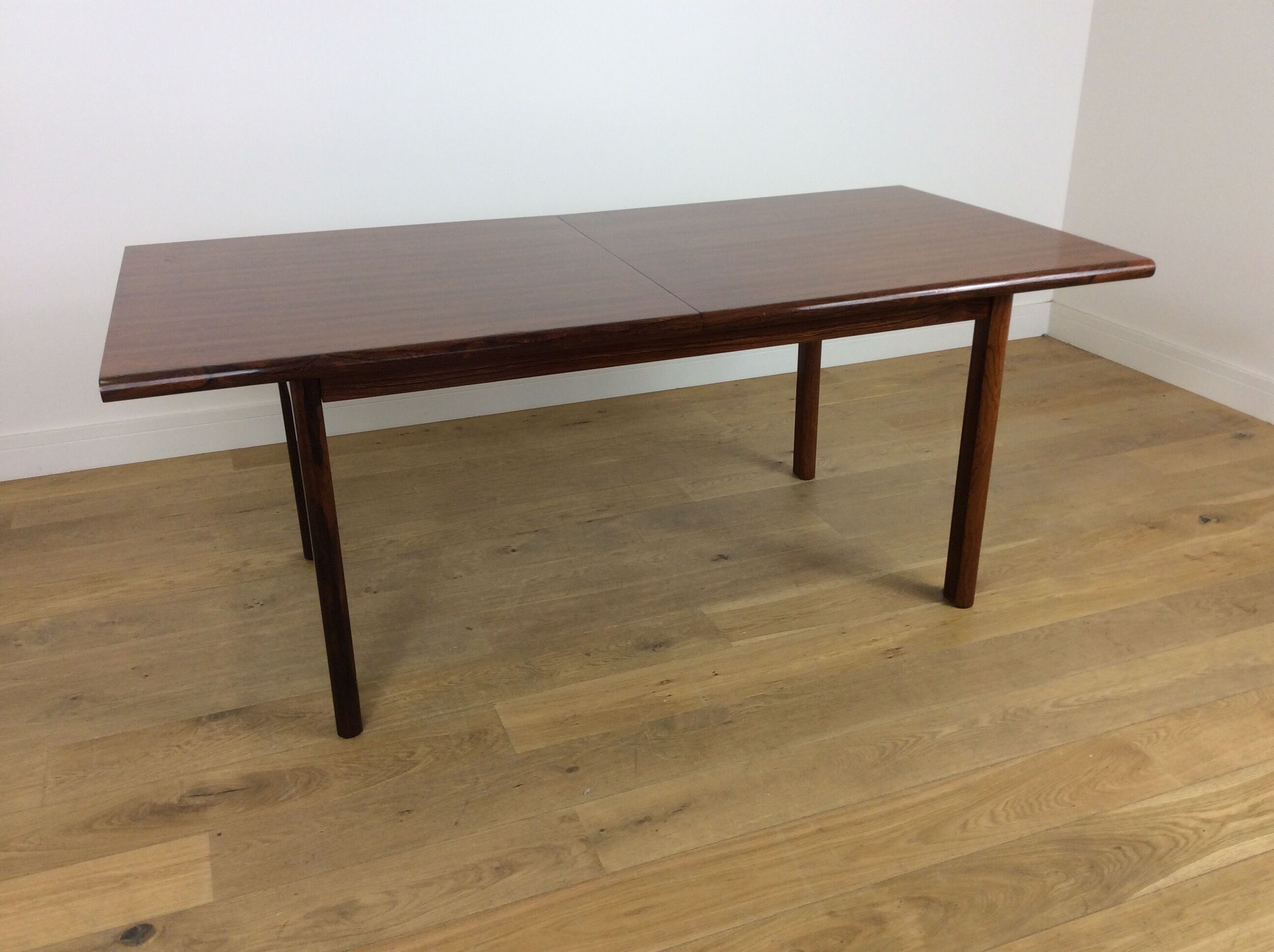 Mid century extendable dining table