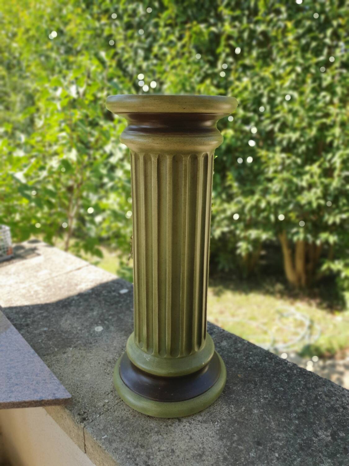 Plaster column