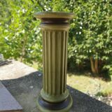 Plaster column