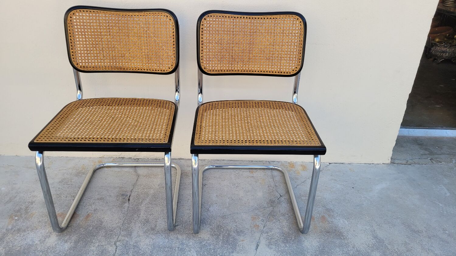 Paire de chaises b32 de Marcel Breuer en cannage