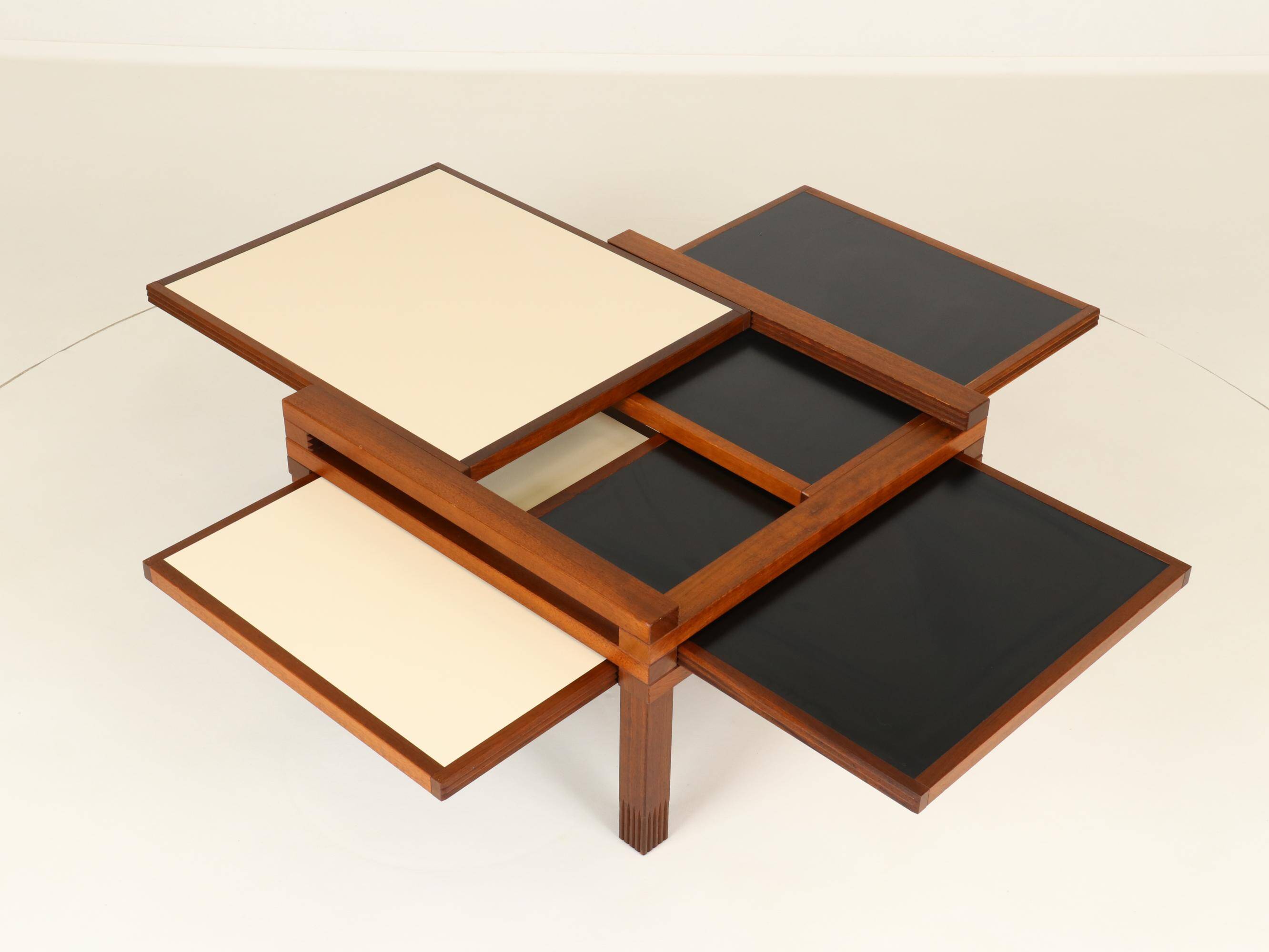 Coffee table model PAR 4 by Bernard Vuarnesson, Italy, 1970s