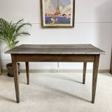 Farm table
