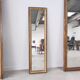 Rectangular foot mirror with pearl mesh